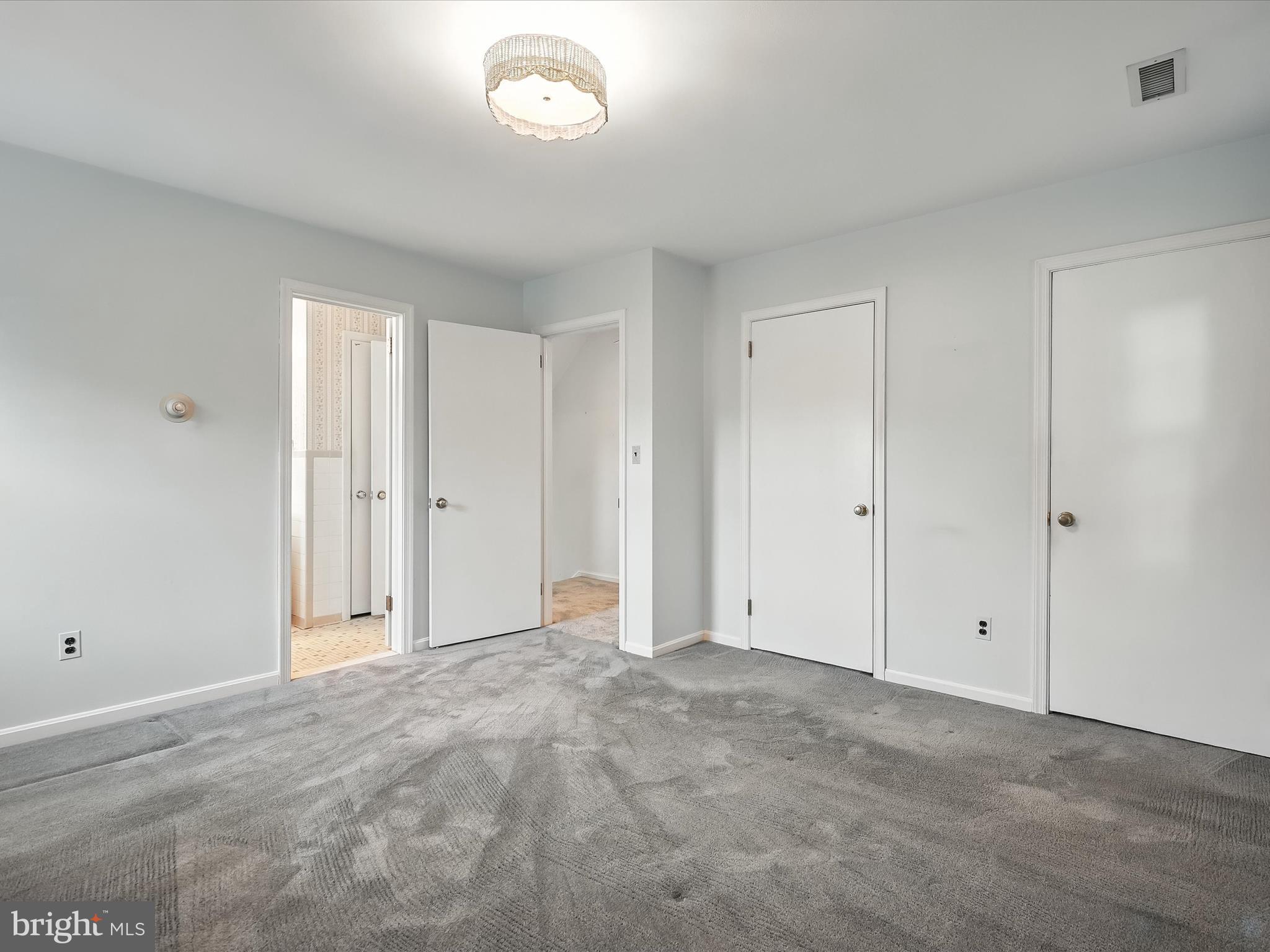 VIRGINIA AVENUE - Residential