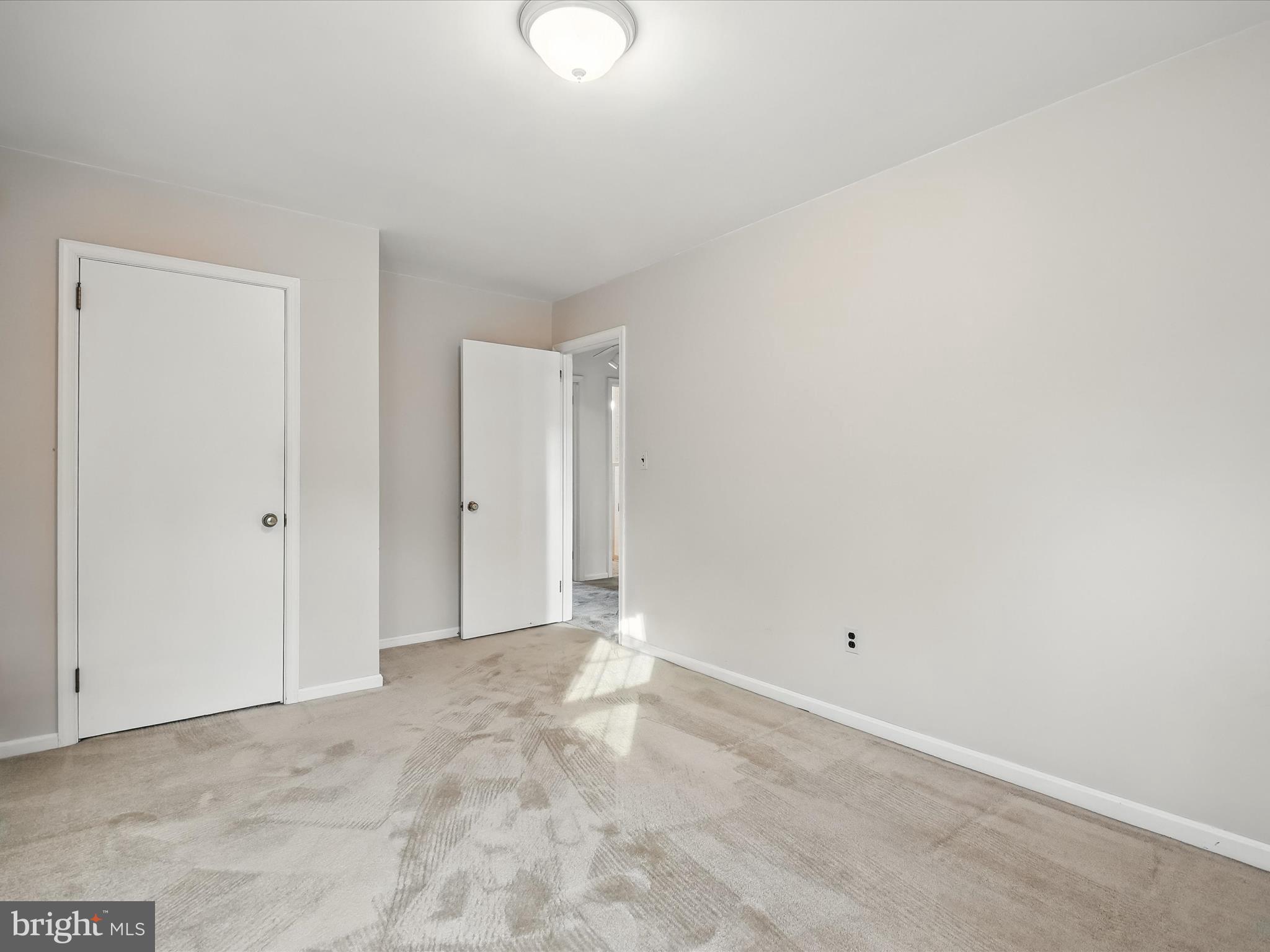 VIRGINIA AVENUE - Residential