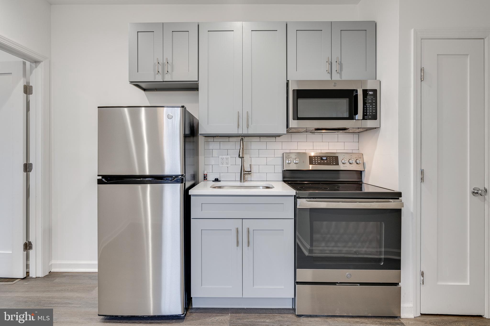 BELMONT - Residential Lease