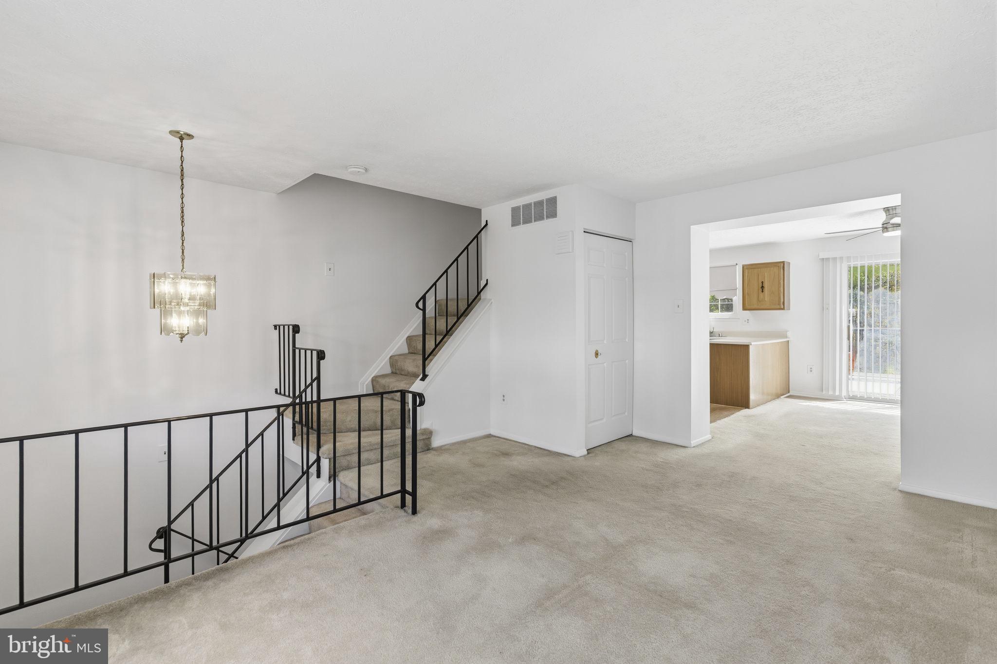 CARROLL CREST - Residential