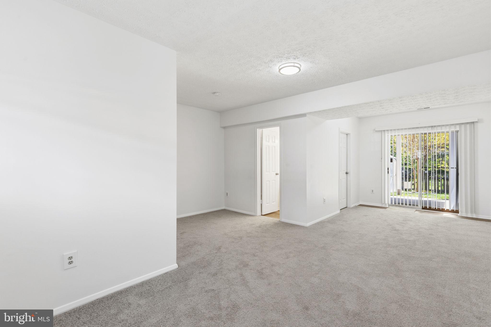 CARROLL CREST - Residential