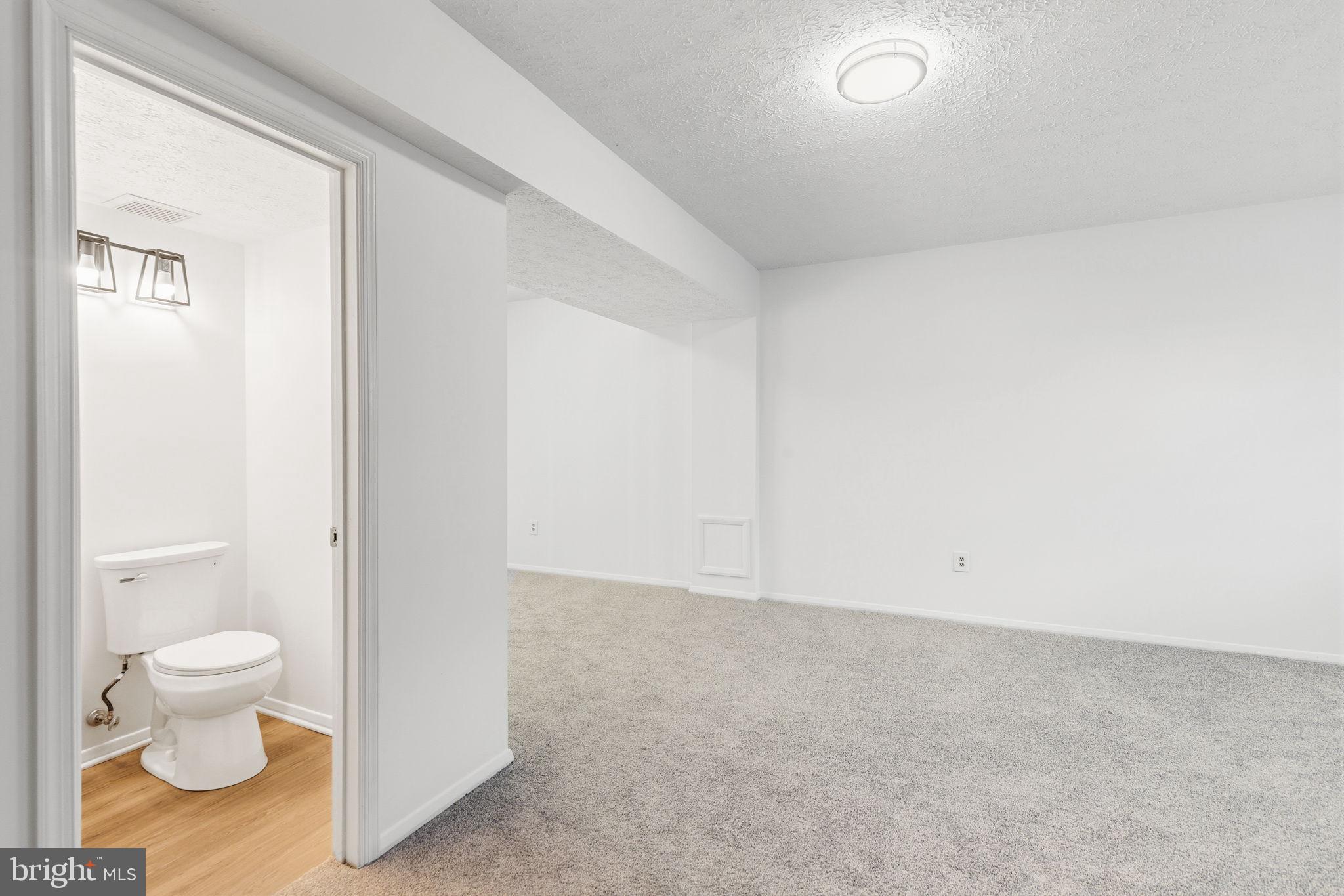 CARROLL CREST - Residential