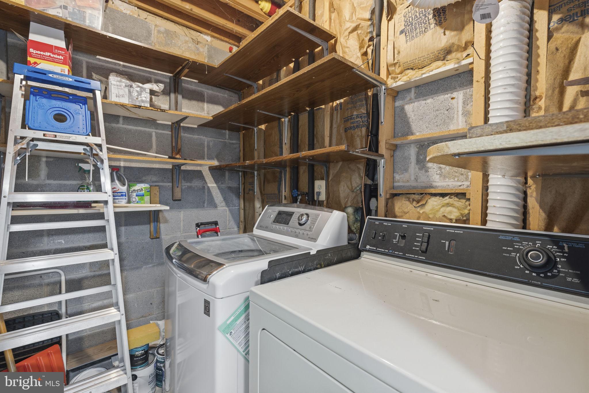 CARROLL CREST - Residential