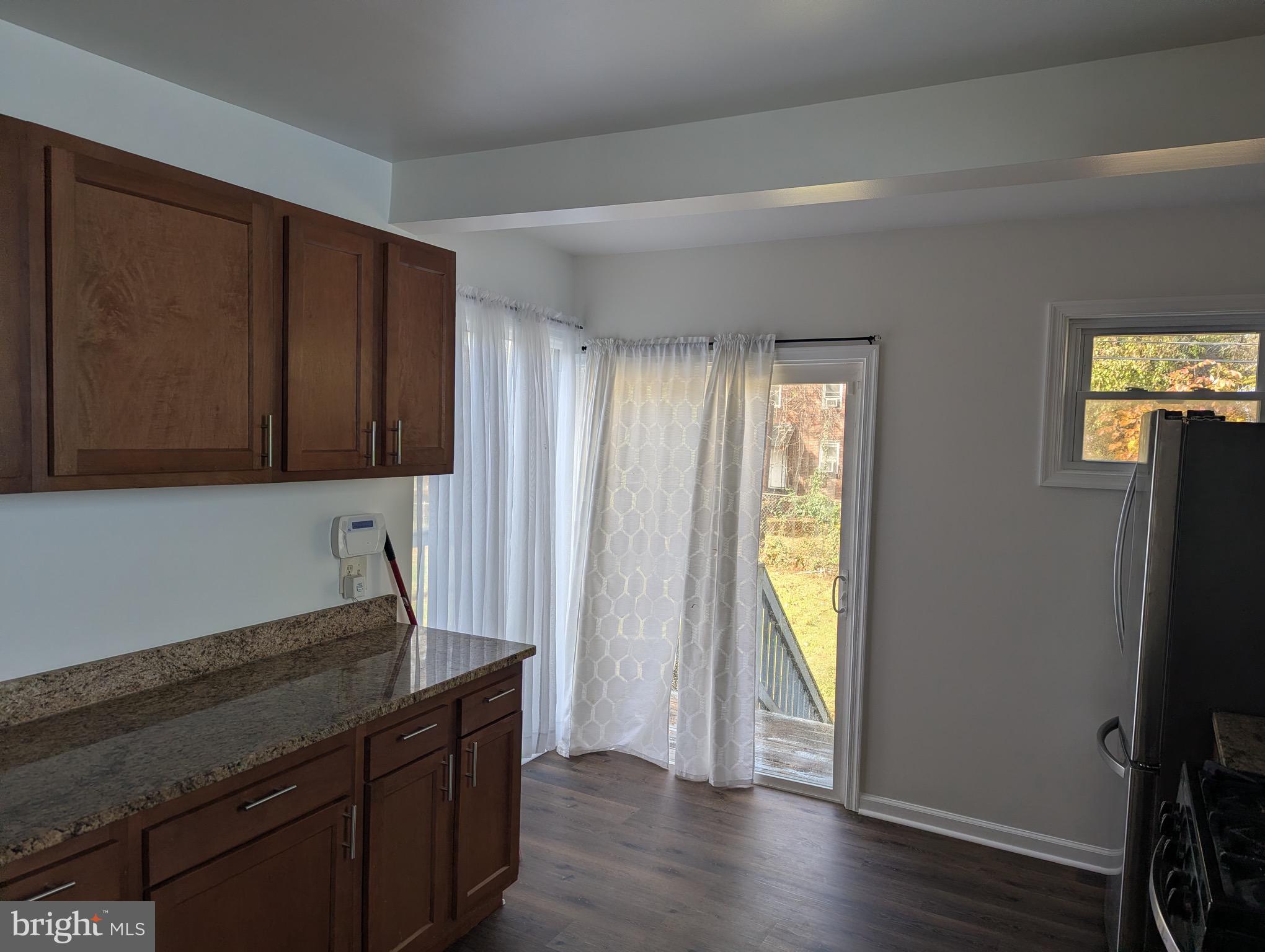 HOWARD PARK - Residential Lease