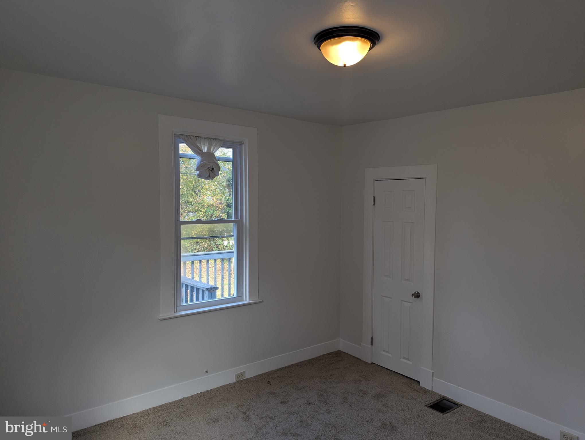 HOWARD PARK - Residential Lease