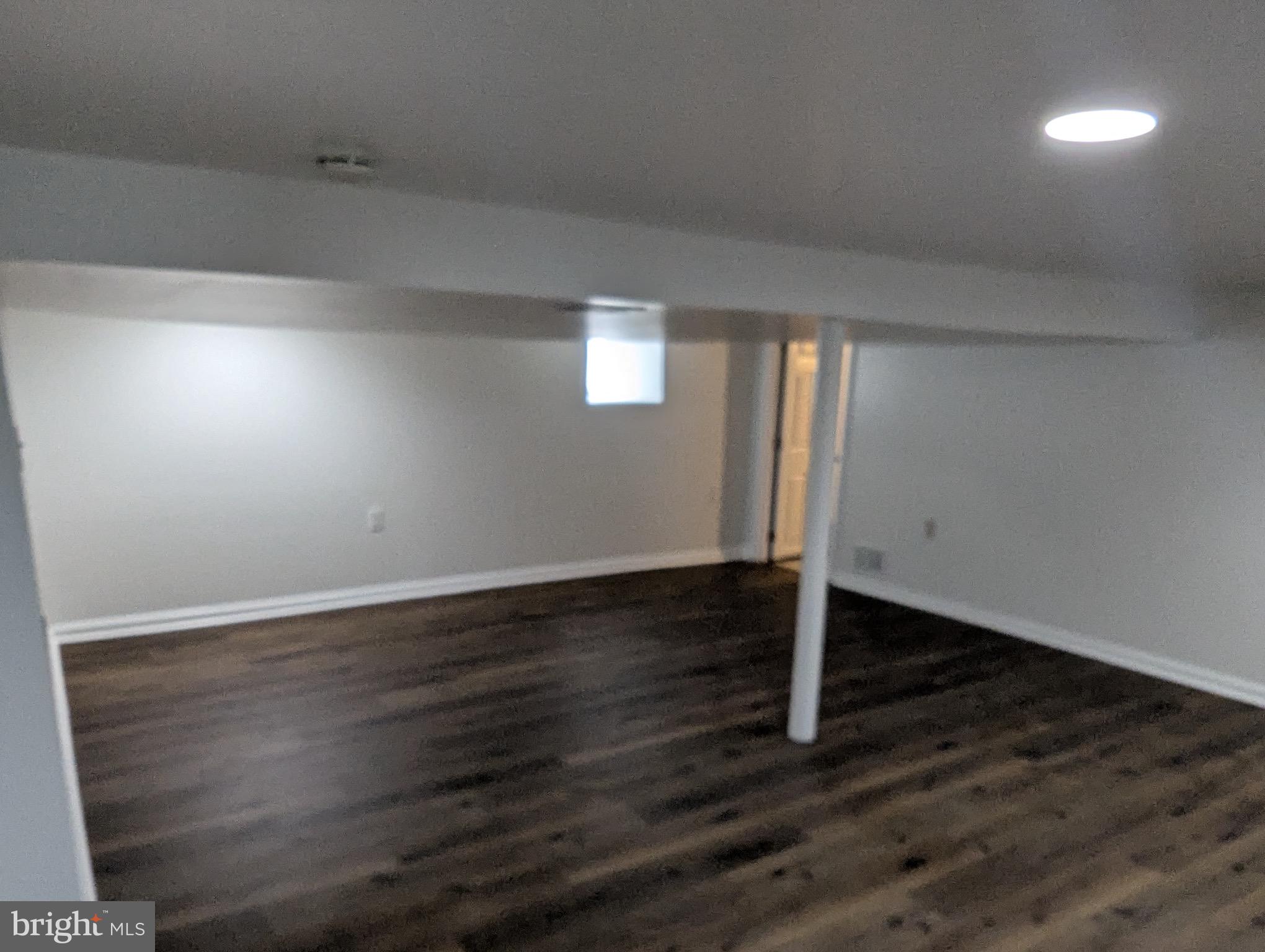 HOWARD PARK - Residential Lease