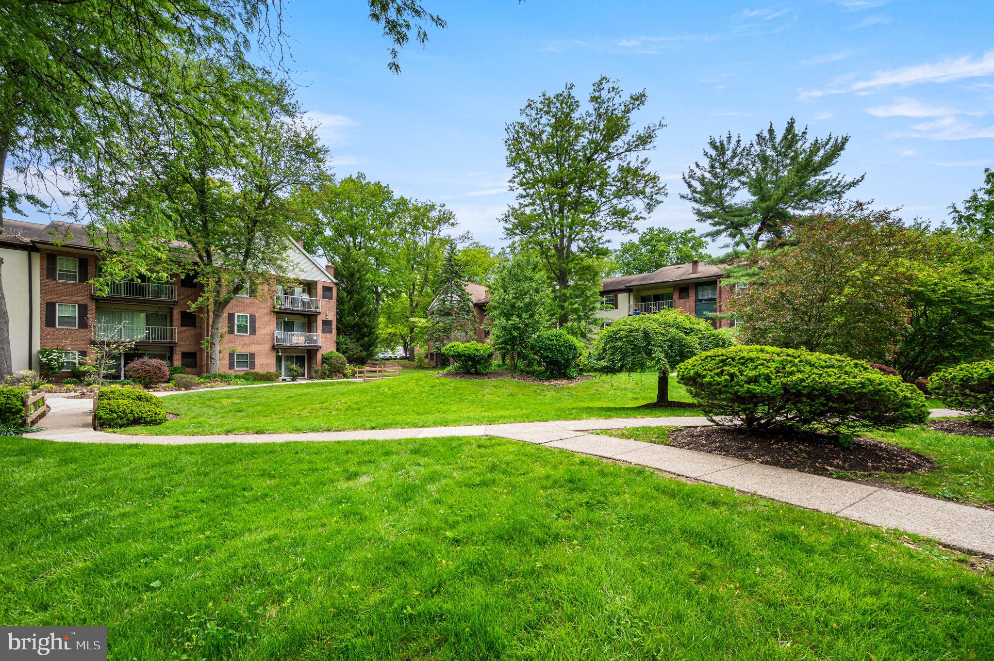 GLENHARDIE - Residential