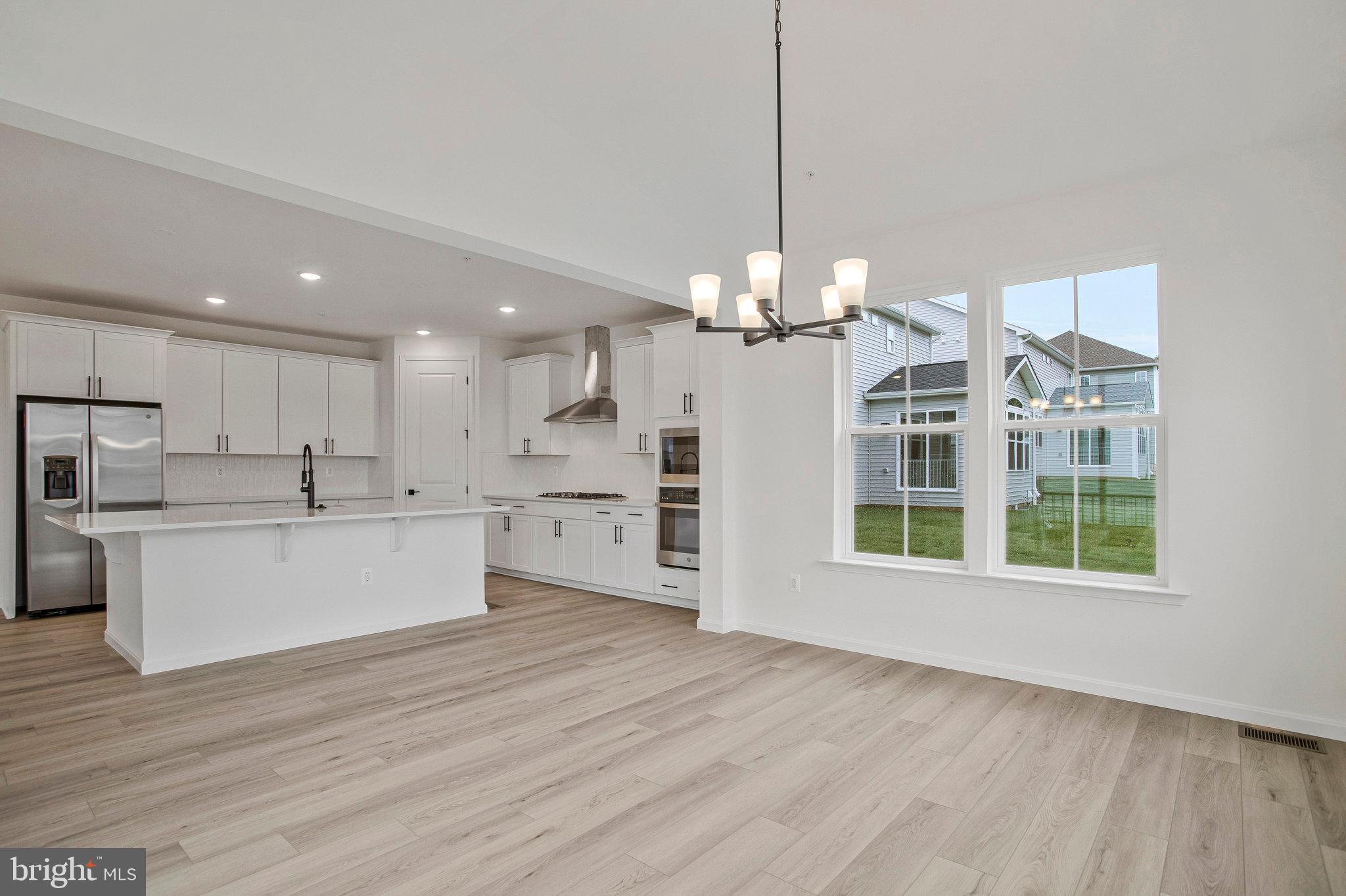 ROBERTS CROSSING - Residential