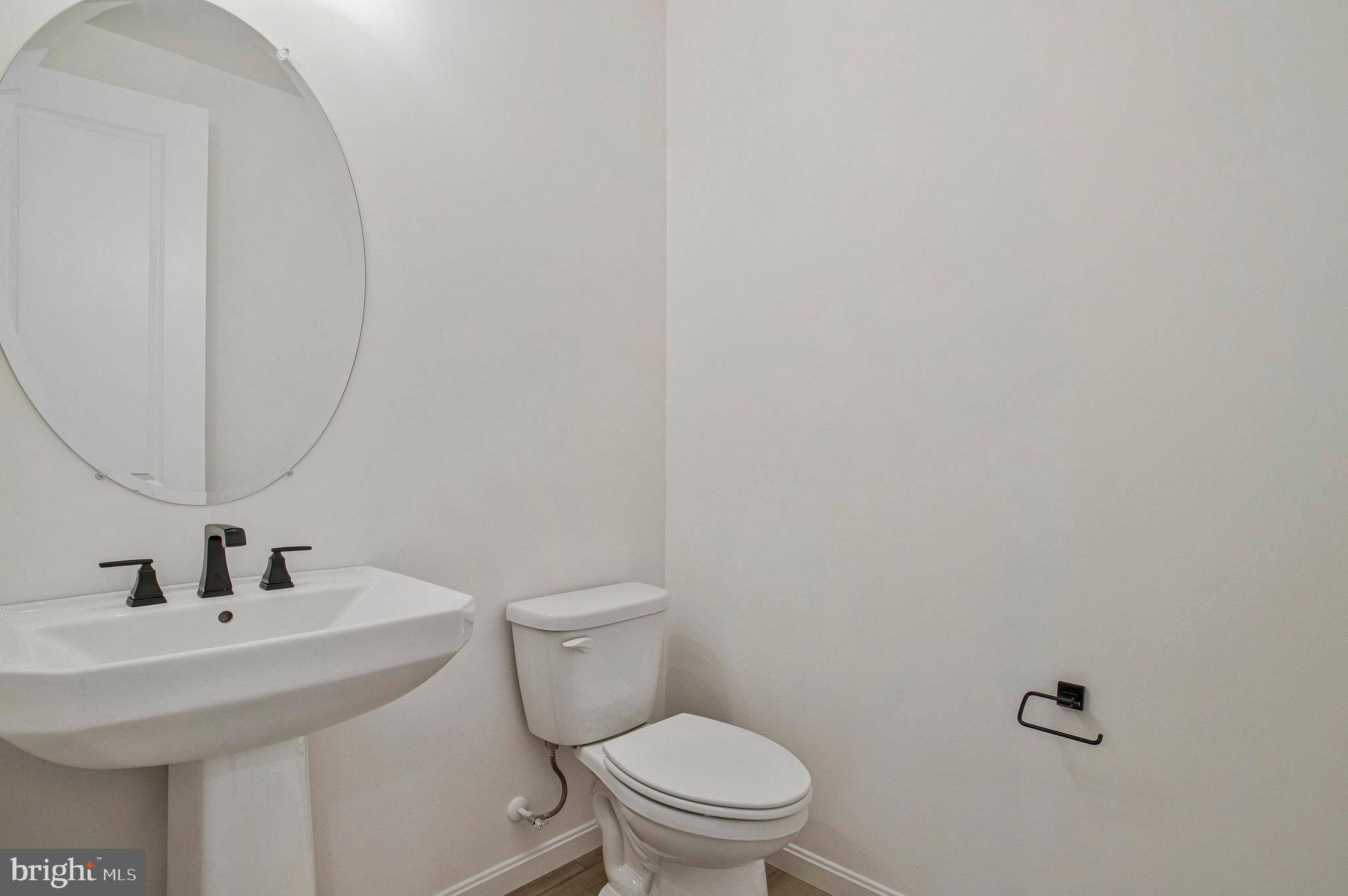 ROBERTS CROSSING - Residential