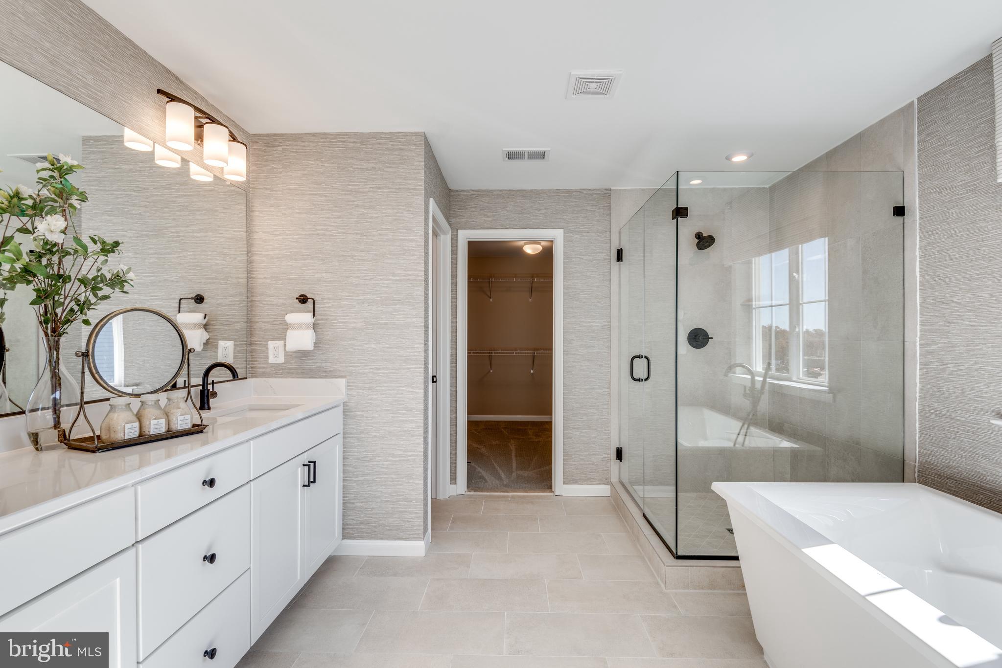 ROBERTS CROSSING - Residential