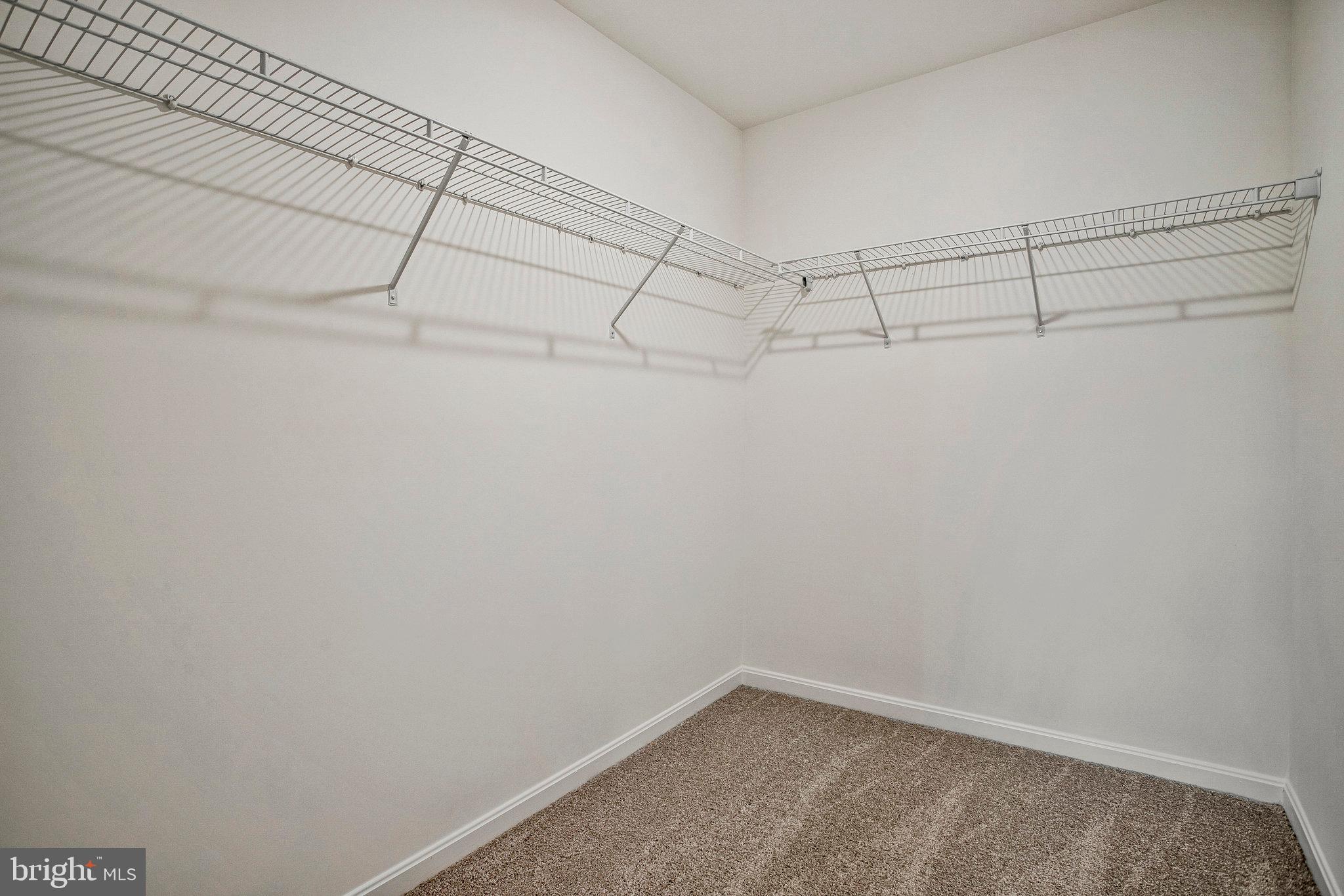 ROBERTS CROSSING - Residential