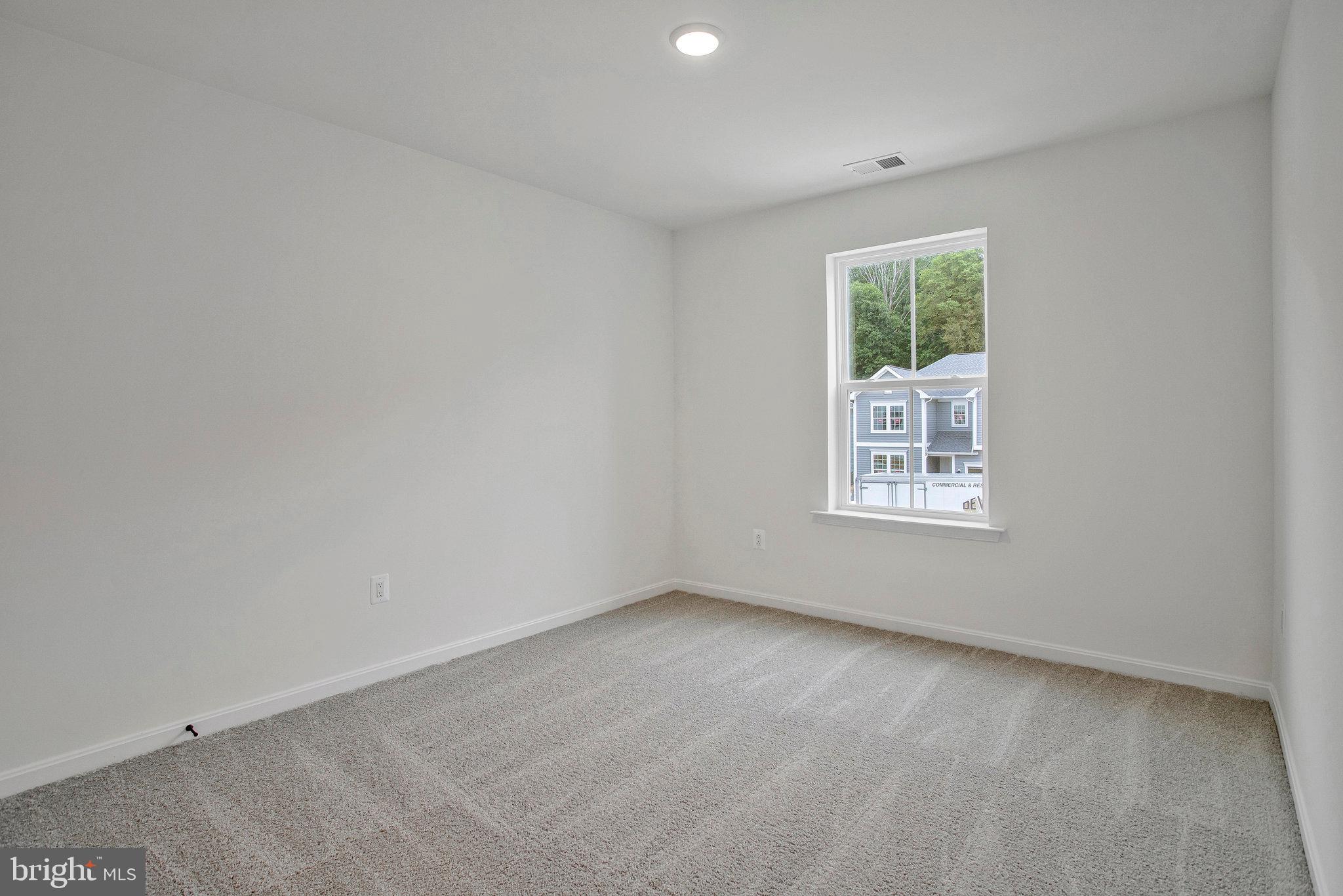 ROBERTS CROSSING - Residential