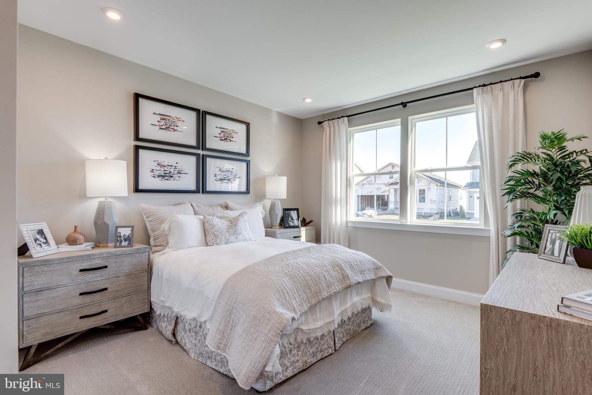 ROBERTS CROSSING - Residential