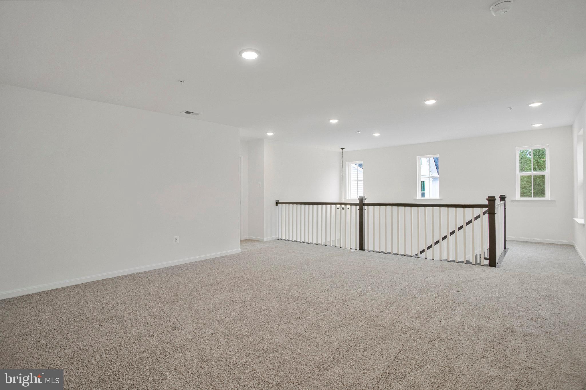 ROBERTS CROSSING - Residential