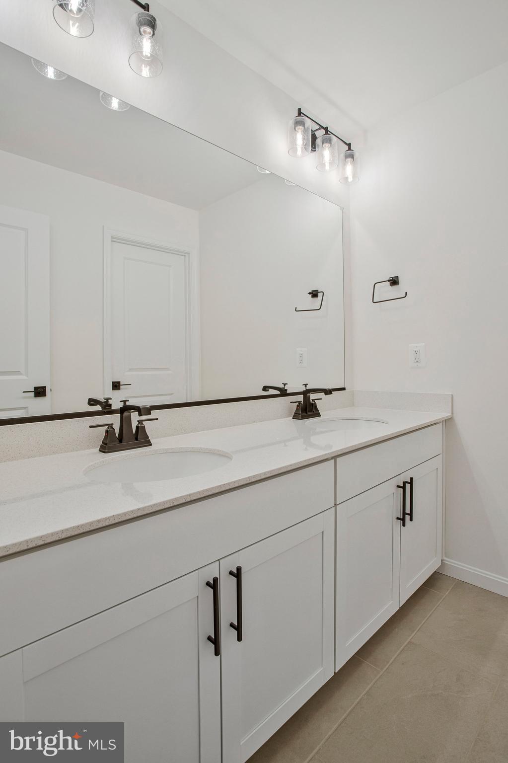 ROBERTS CROSSING - Residential