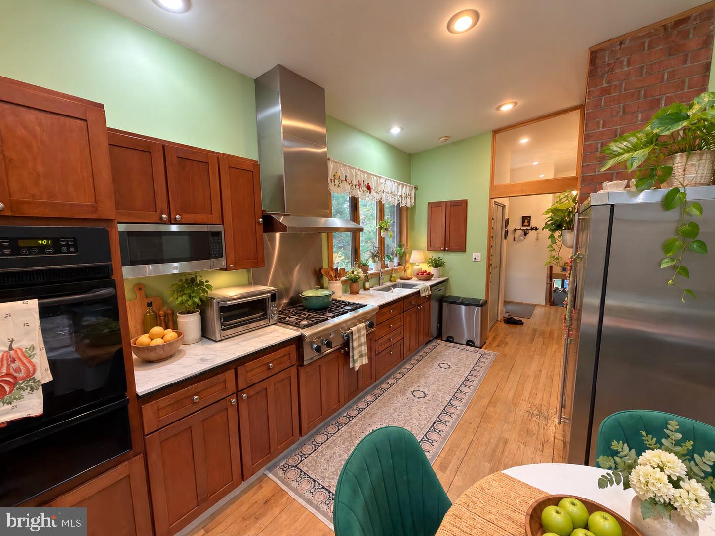 5106 PENFIELD ROAD W