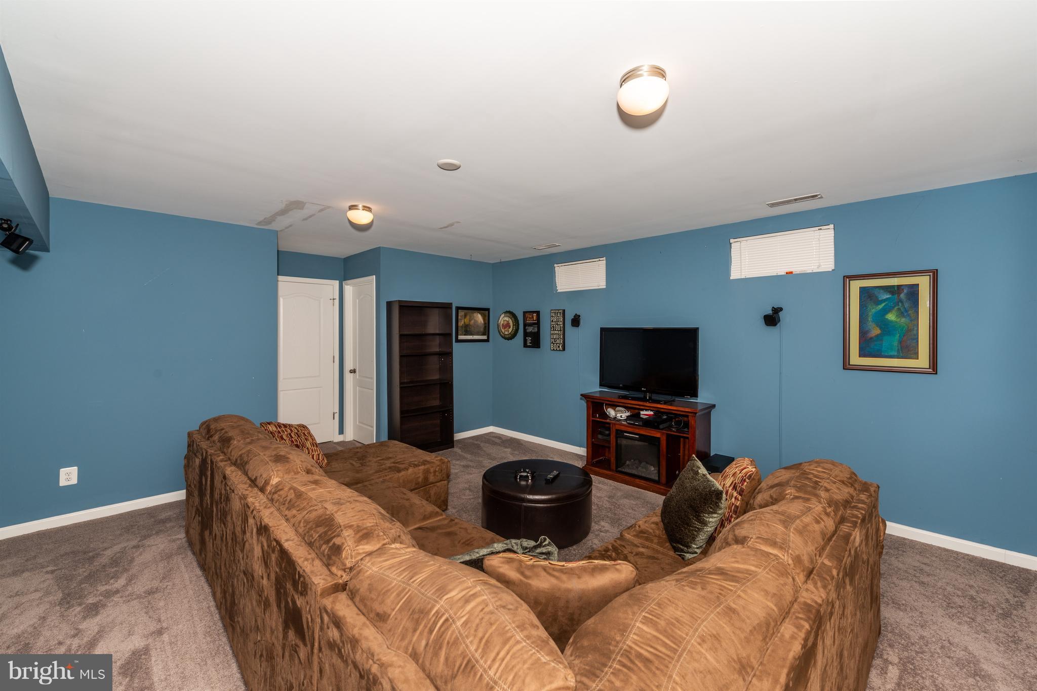 IRON BRIDGE LANDING - Residential