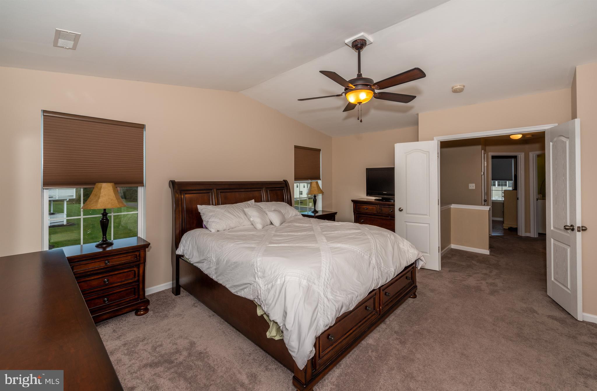 IRON BRIDGE LANDING - Residential