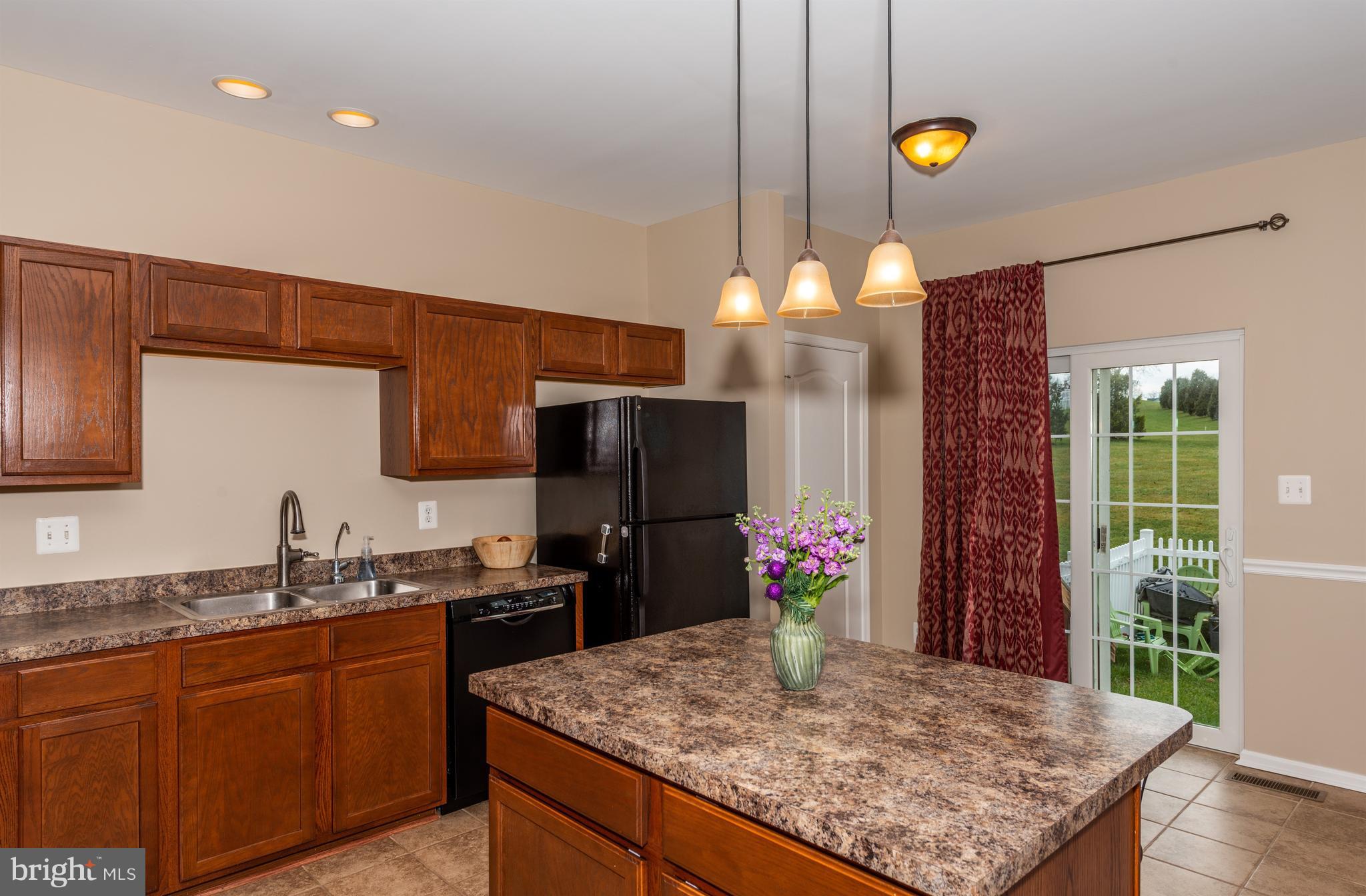 IRON BRIDGE LANDING - Residential