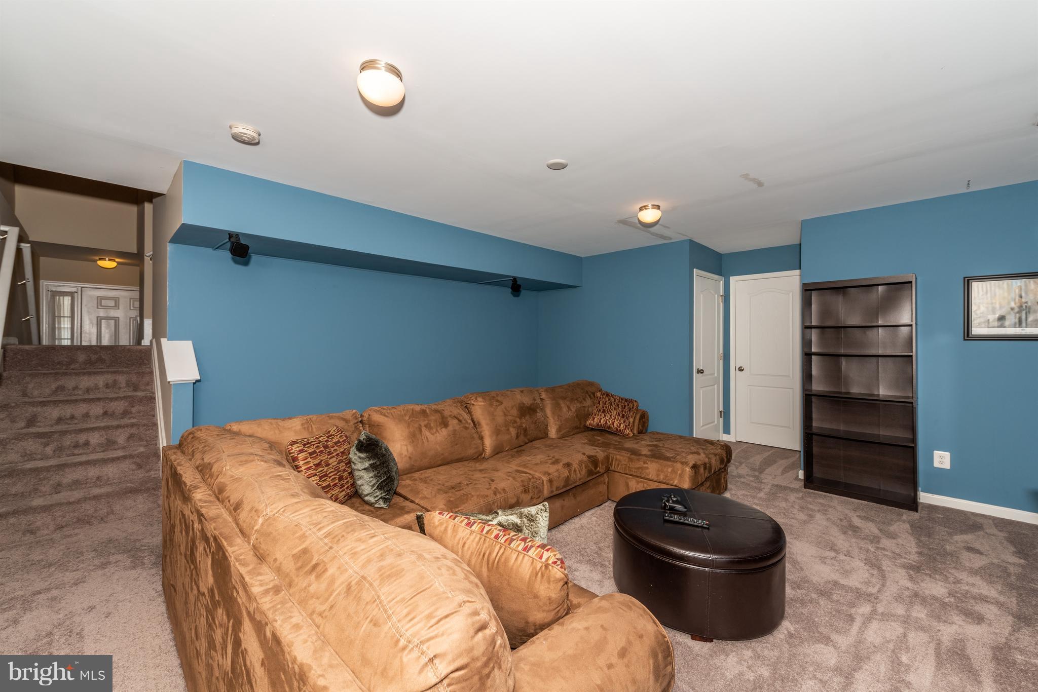 IRON BRIDGE LANDING - Residential