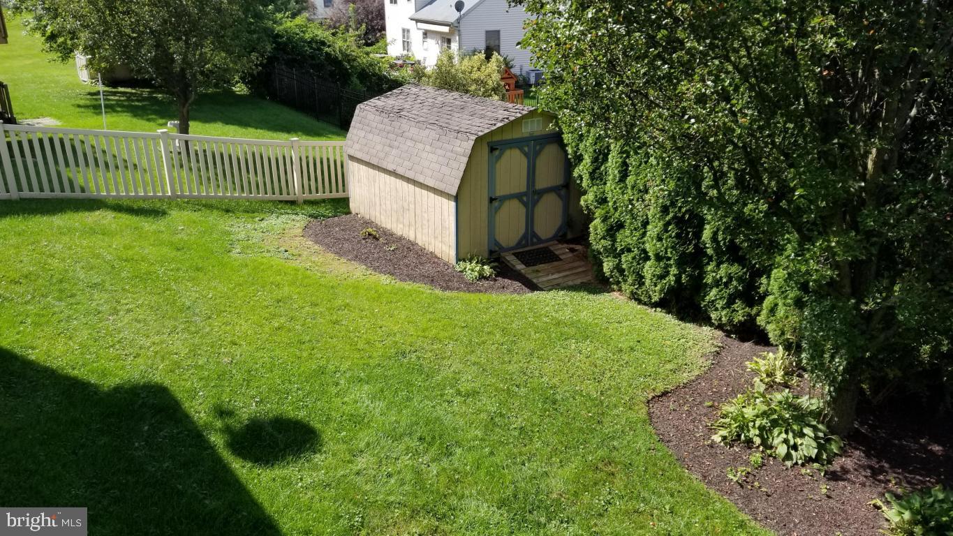 MISTY MEADOWS - Residential