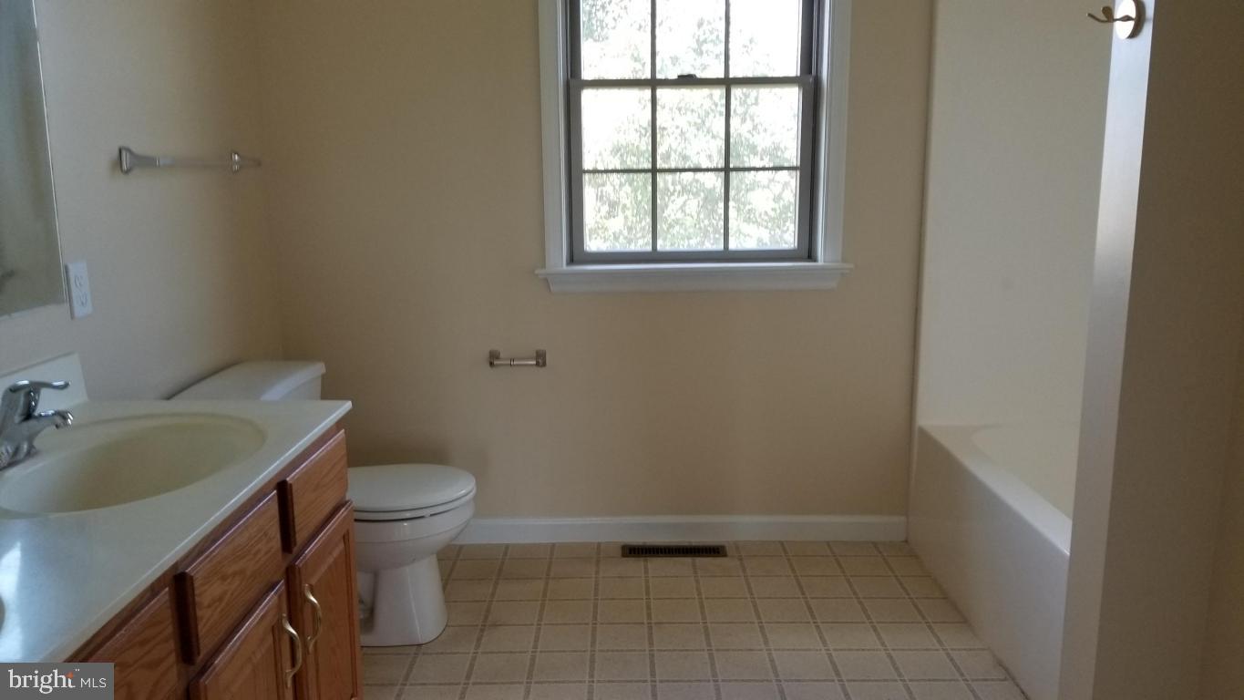 MISTY MEADOWS - Residential