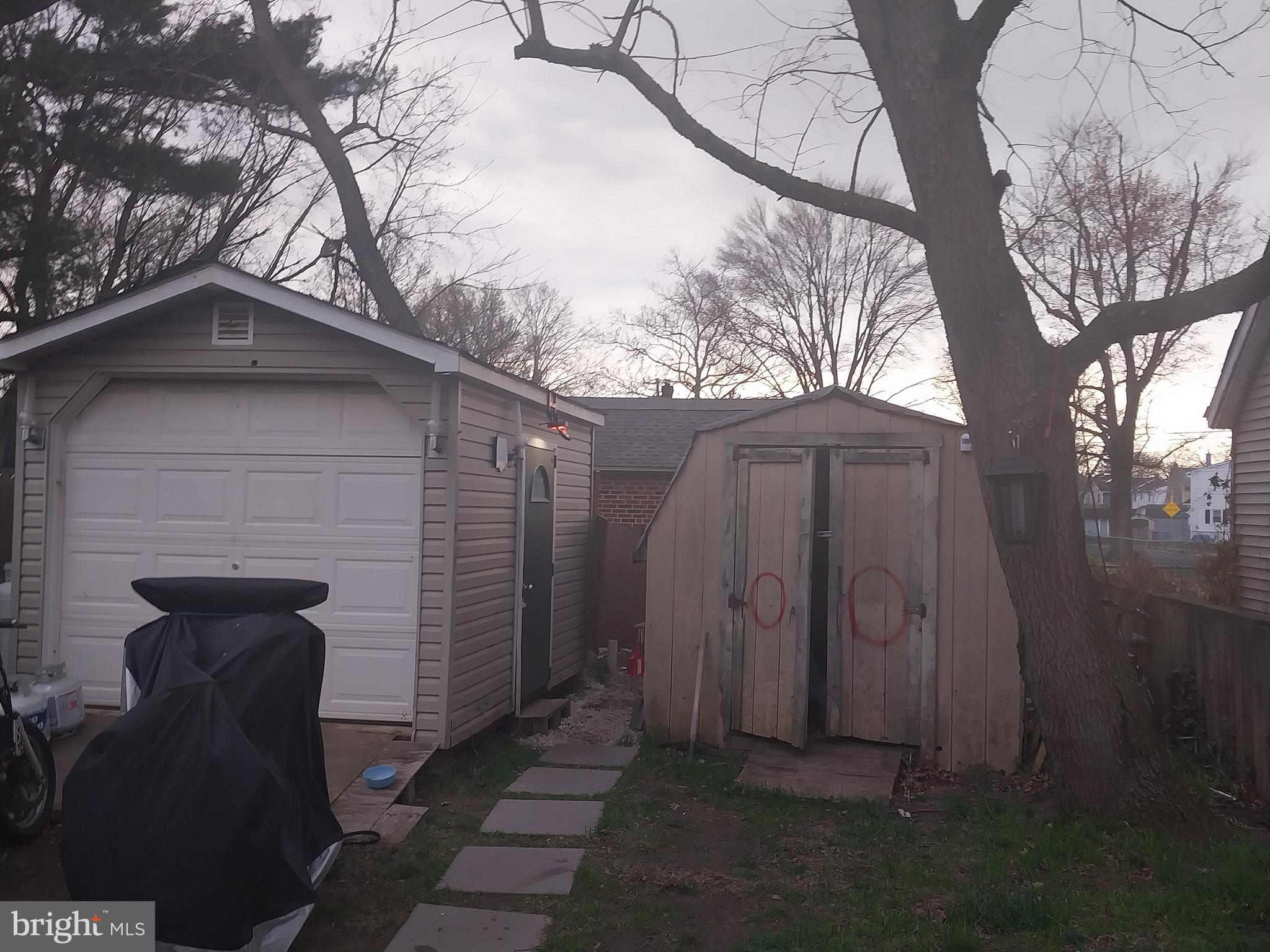 203 CINNAMINSON AVENUE