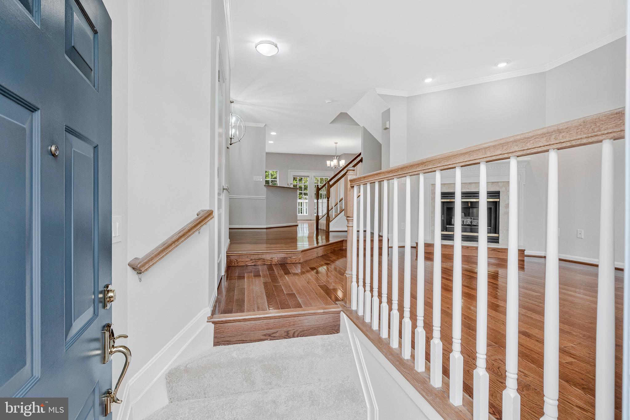 12033 EDGEMERE CIRCLE
