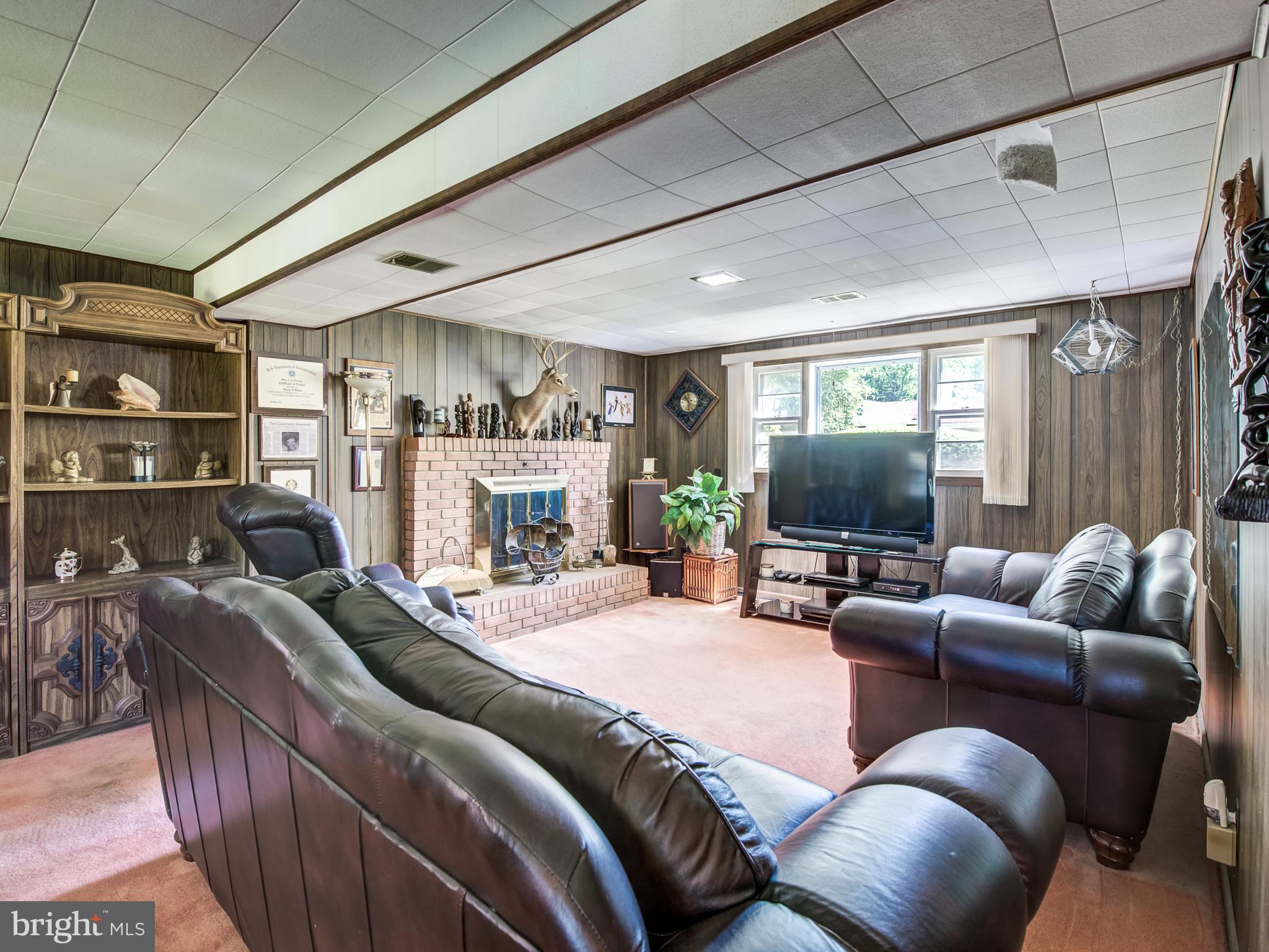 PYLES & WELCHES - Residential