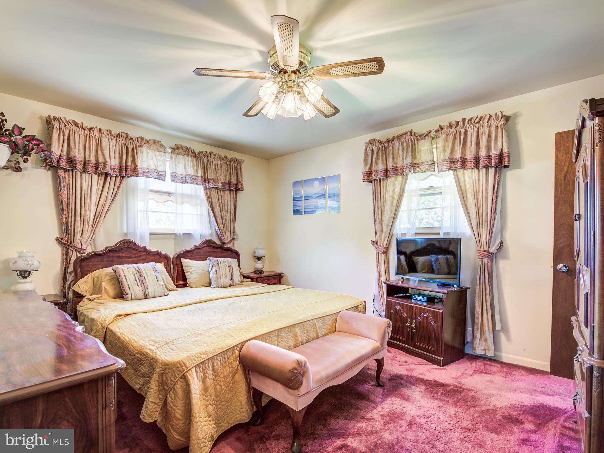 PYLES & WELCHES - Residential