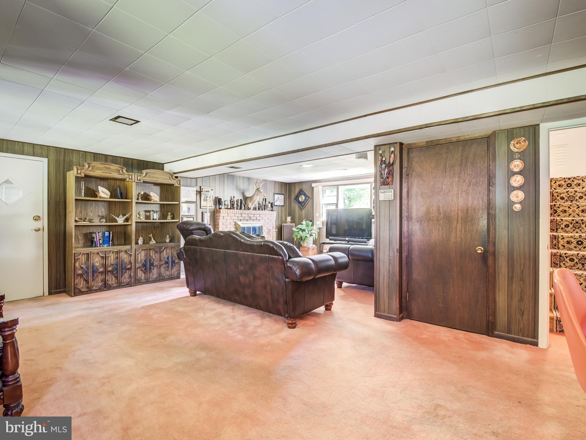 PYLES & WELCHES - Residential