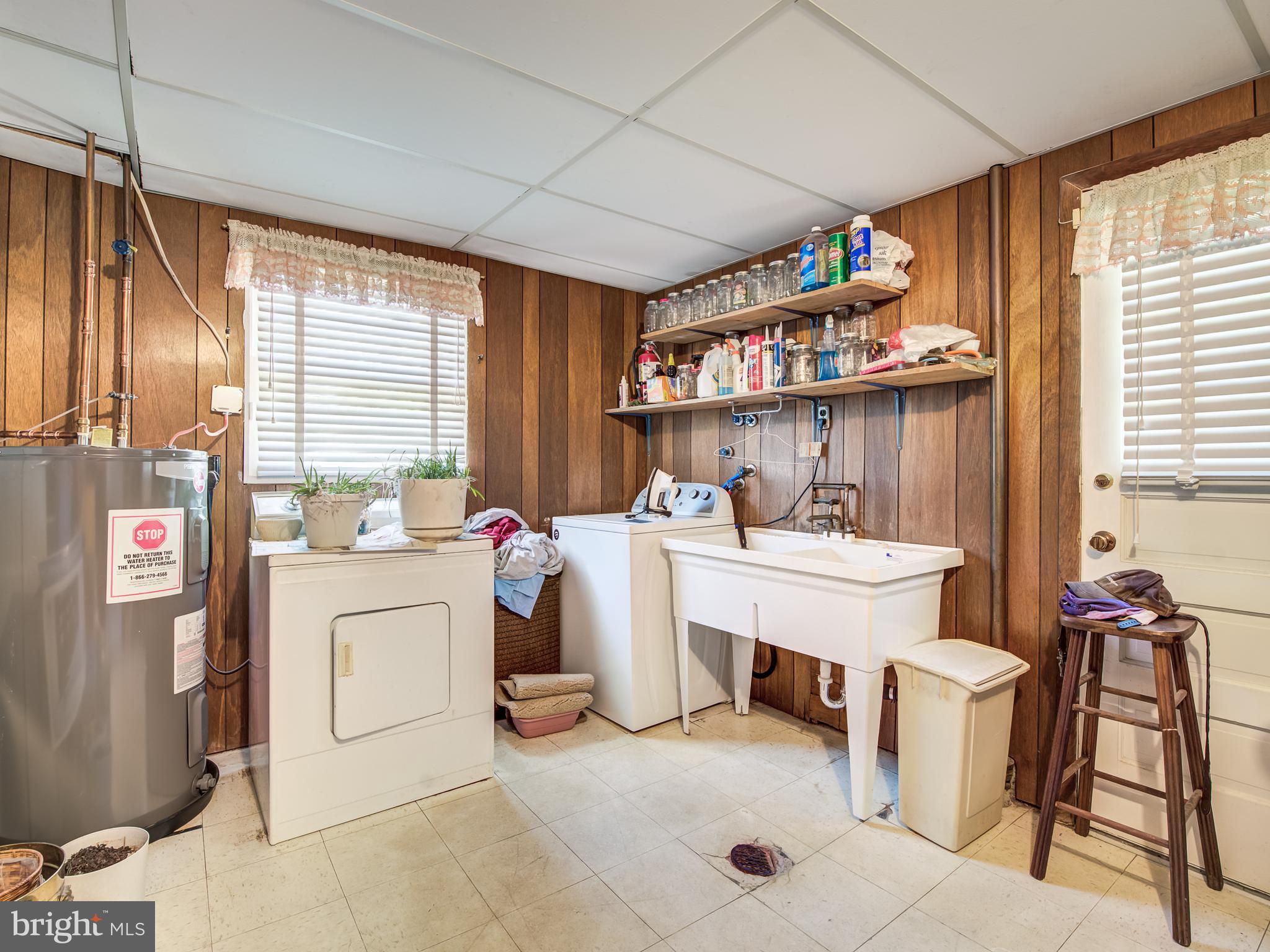 PYLES & WELCHES - Residential