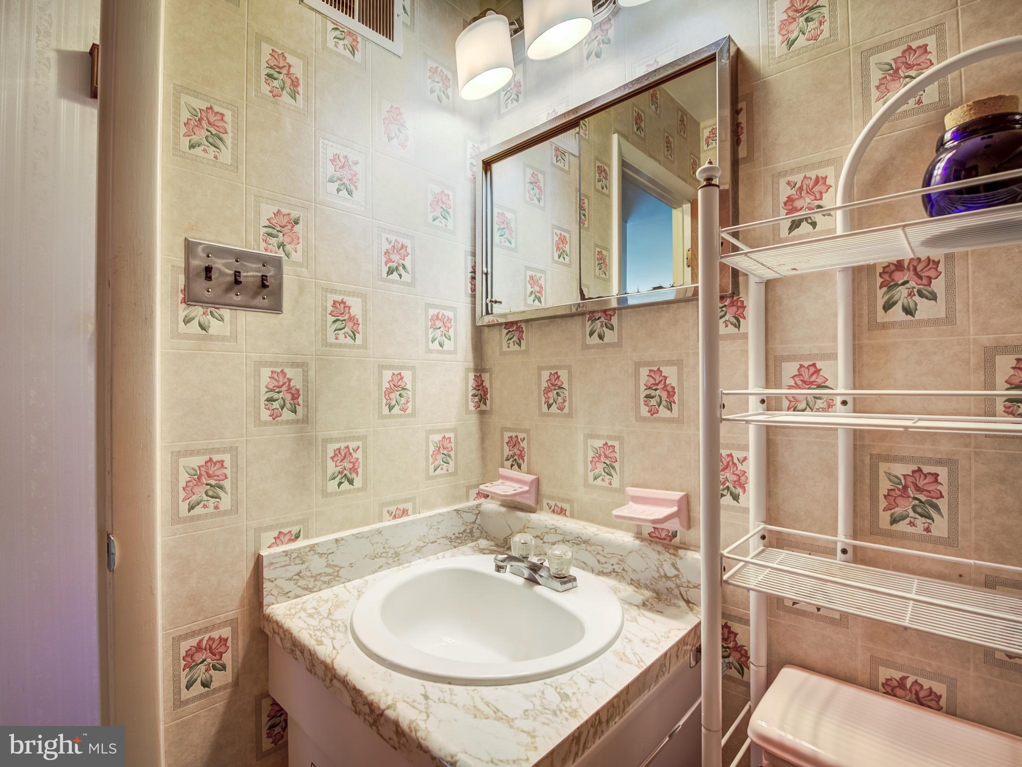 PYLES & WELCHES - Residential