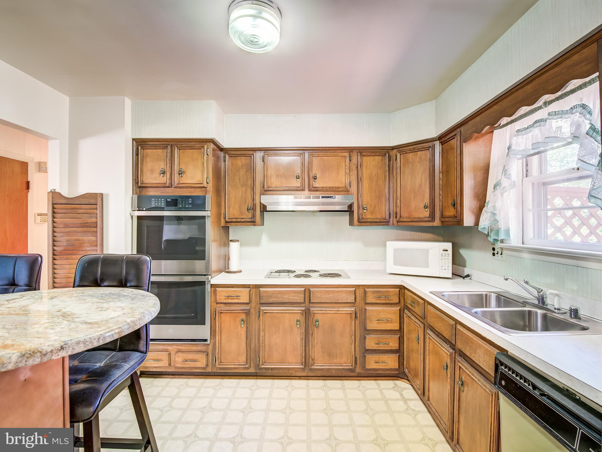 PYLES & WELCHES - Residential