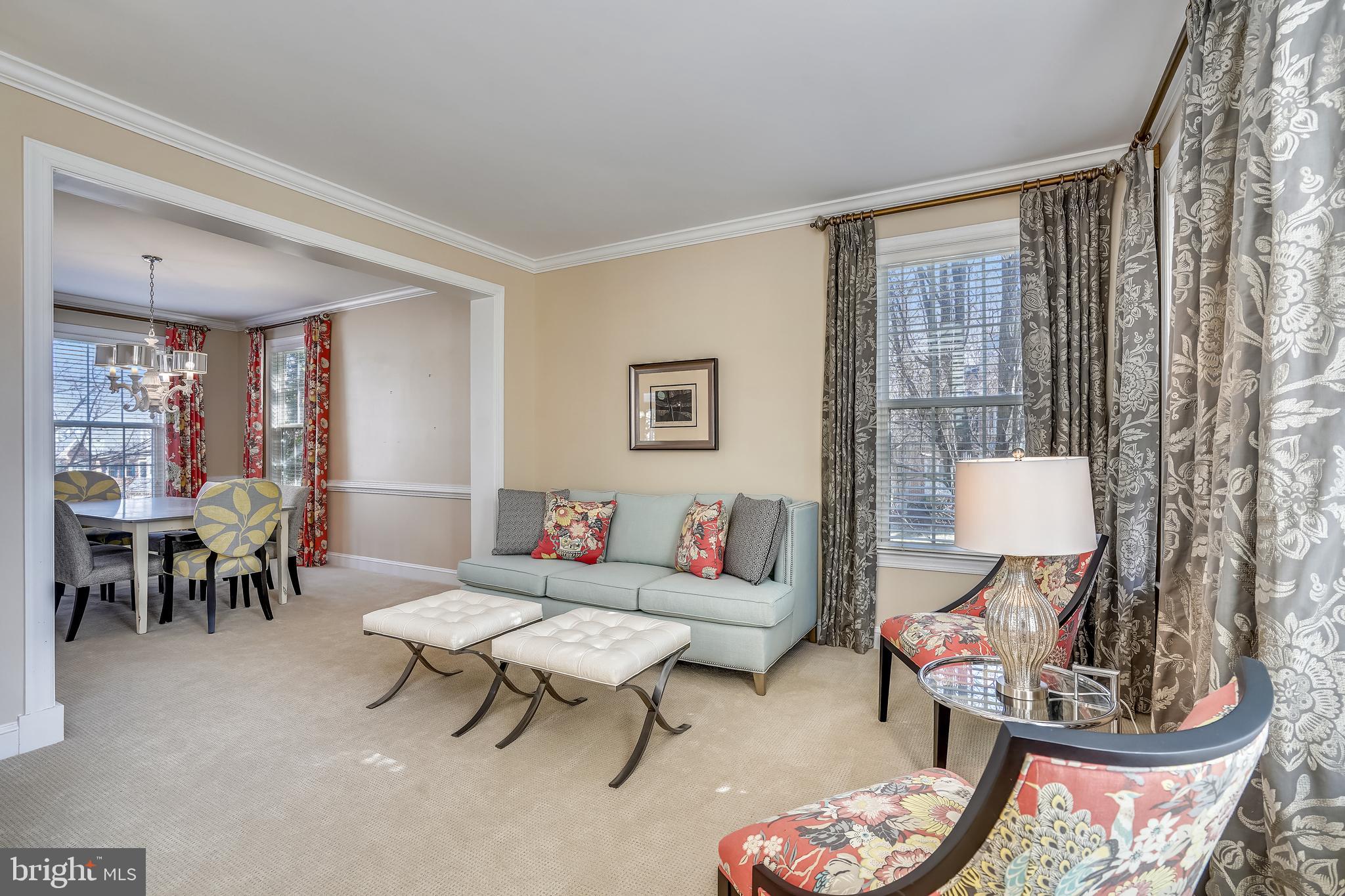 LOWES ISLAND/CASCADES - Residential