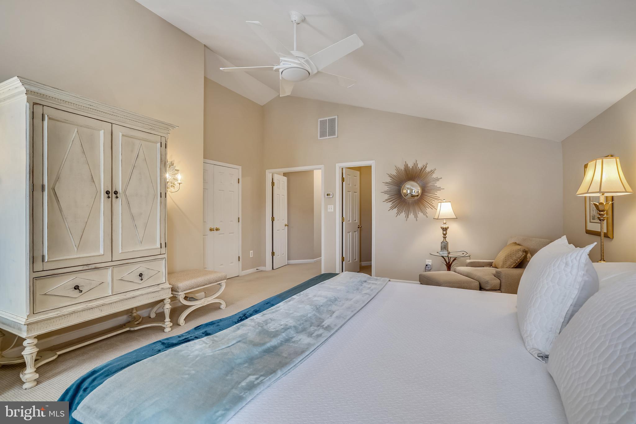 LOWES ISLAND/CASCADES - Residential