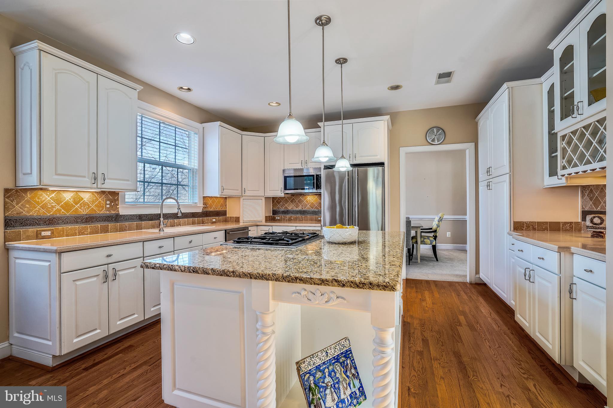 LOWES ISLAND/CASCADES - Residential