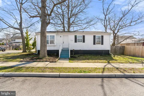104 Oak Avenue, National Park, NJ MLS: NJGL2049396
