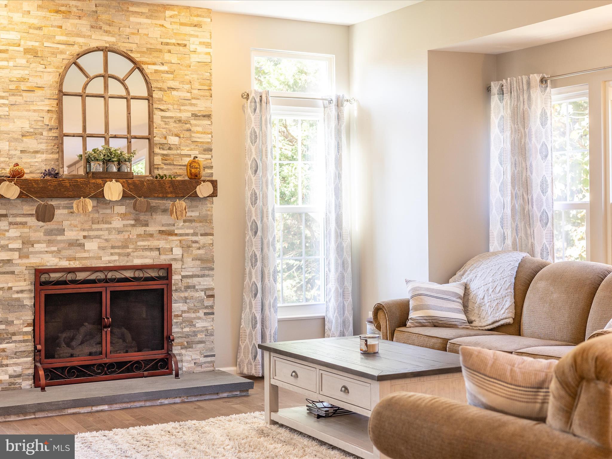 KINGS BRIDGE - Residential