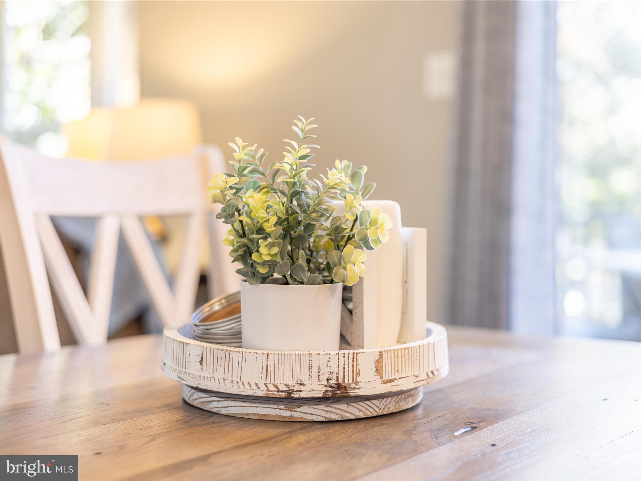 KINGS BRIDGE - Residential