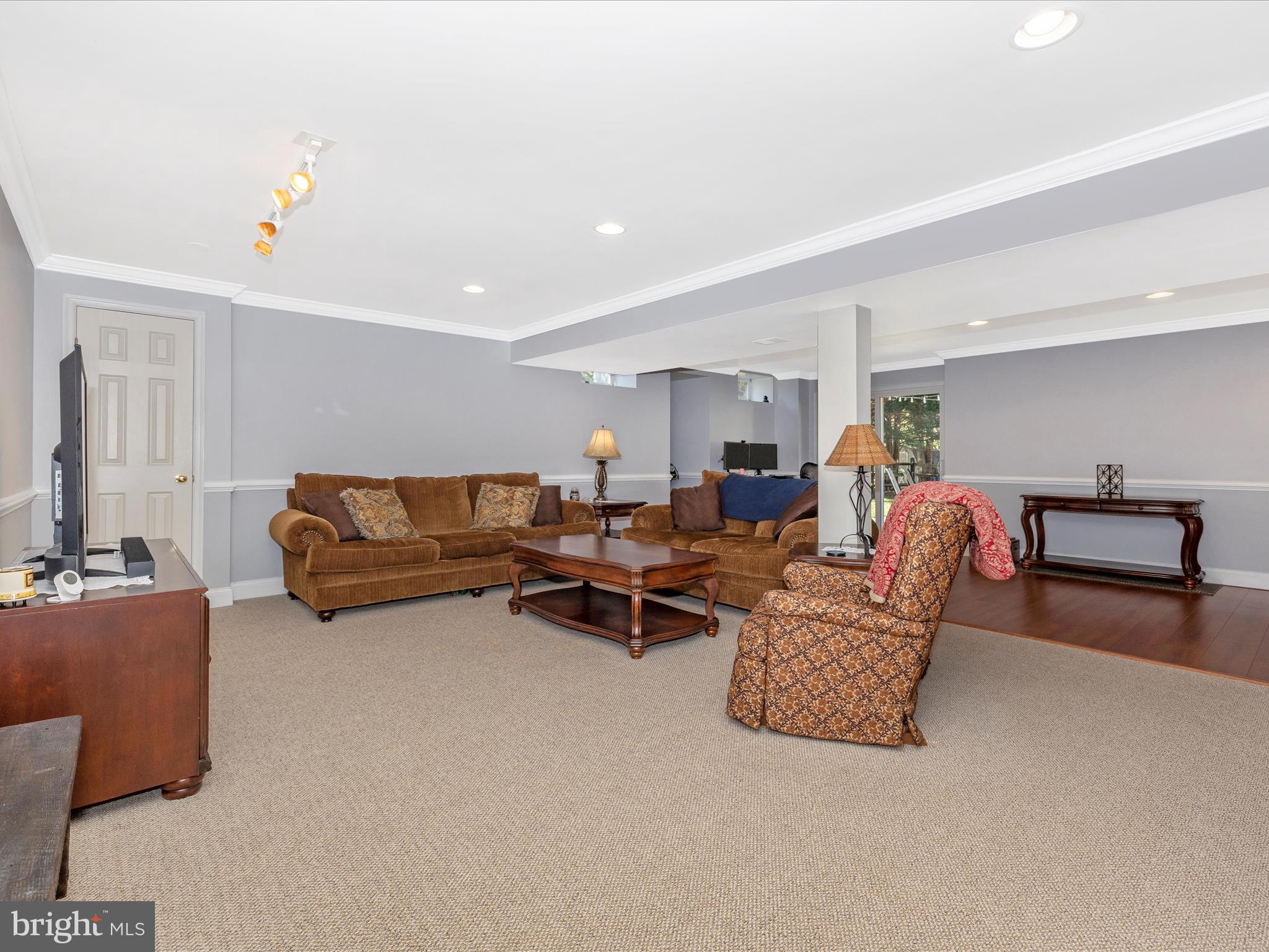 KINGS BRIDGE - Residential