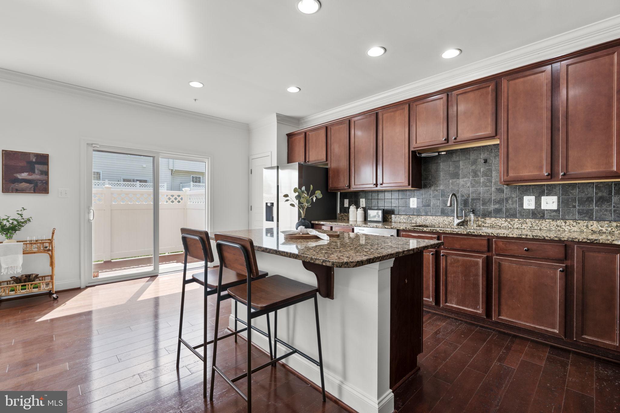 GATEWAY OVERLOOK - Residential