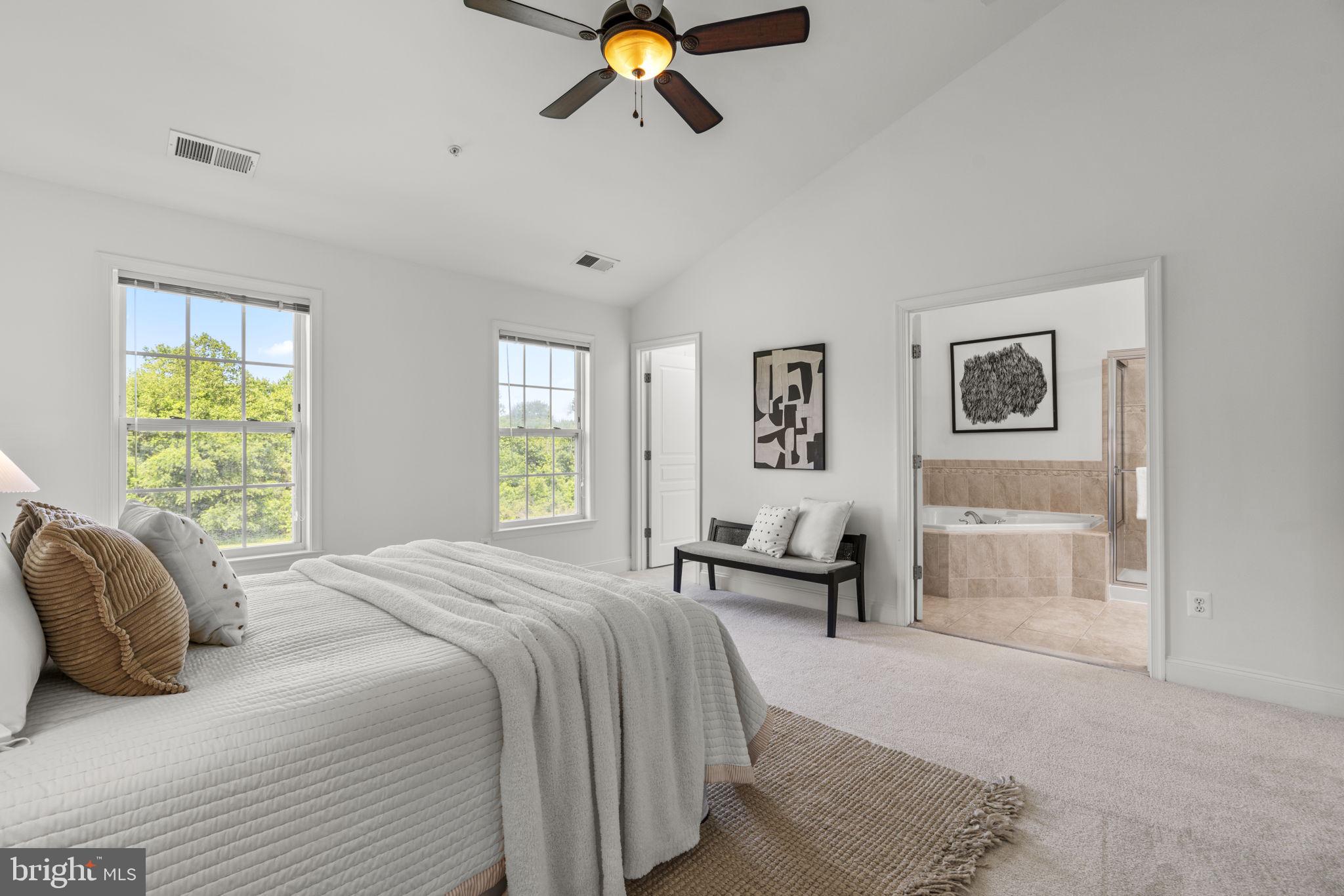 GATEWAY OVERLOOK - Residential