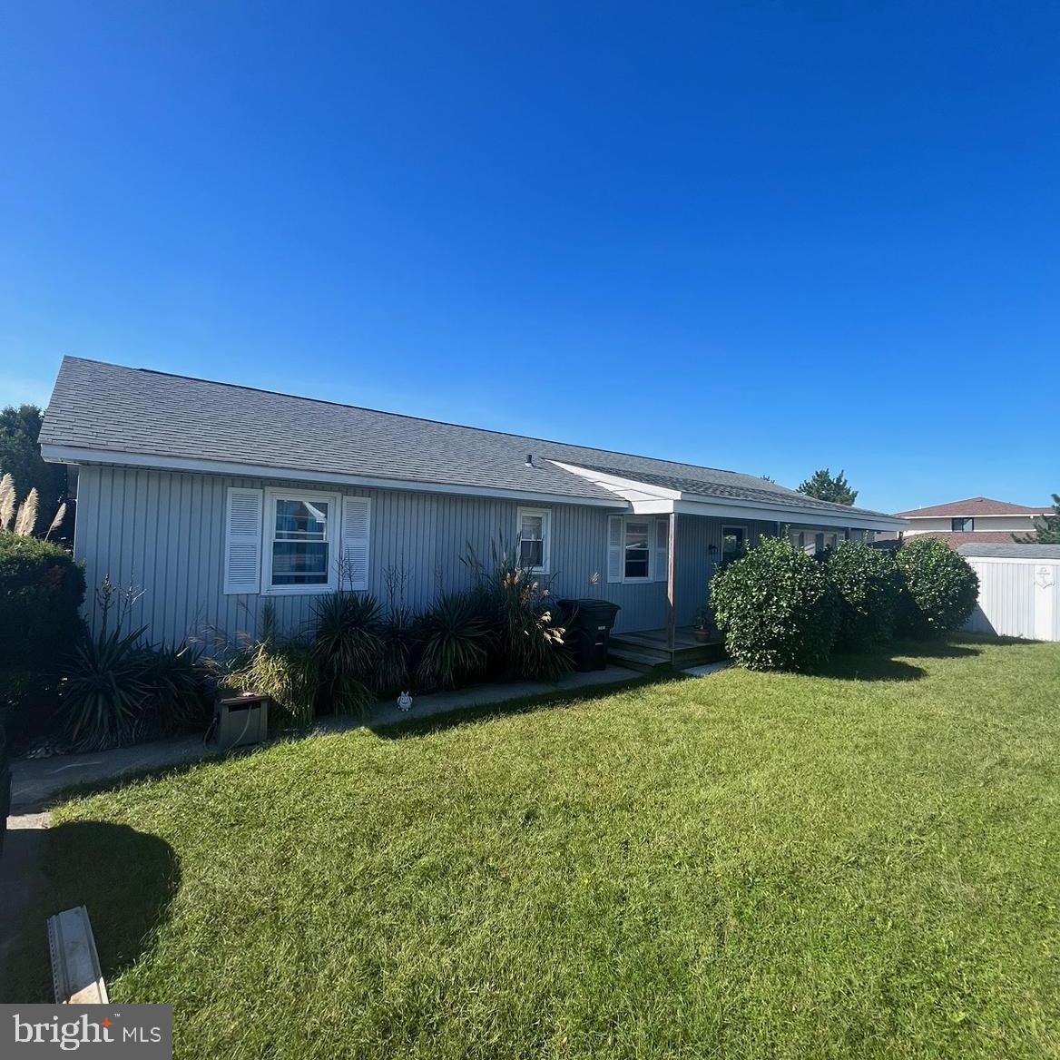 CAINE KEYS II - Residential