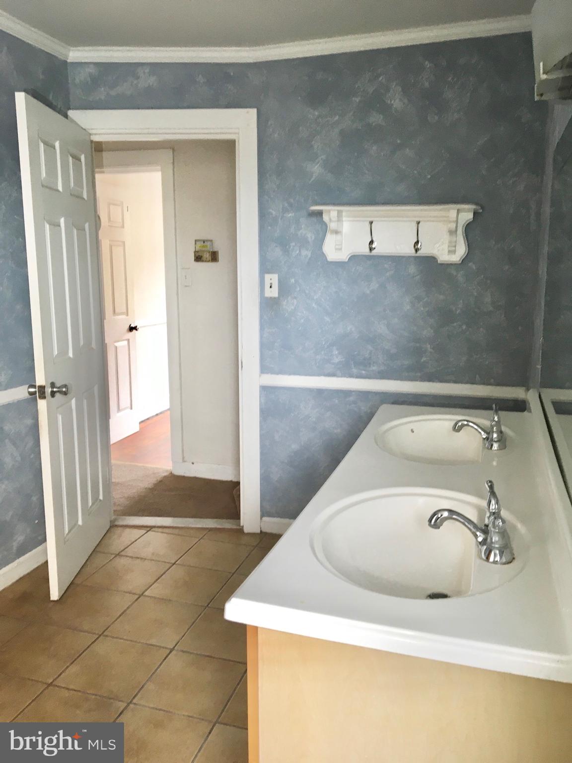 UNIVERSITY OF MARYLAND - Residential Lease