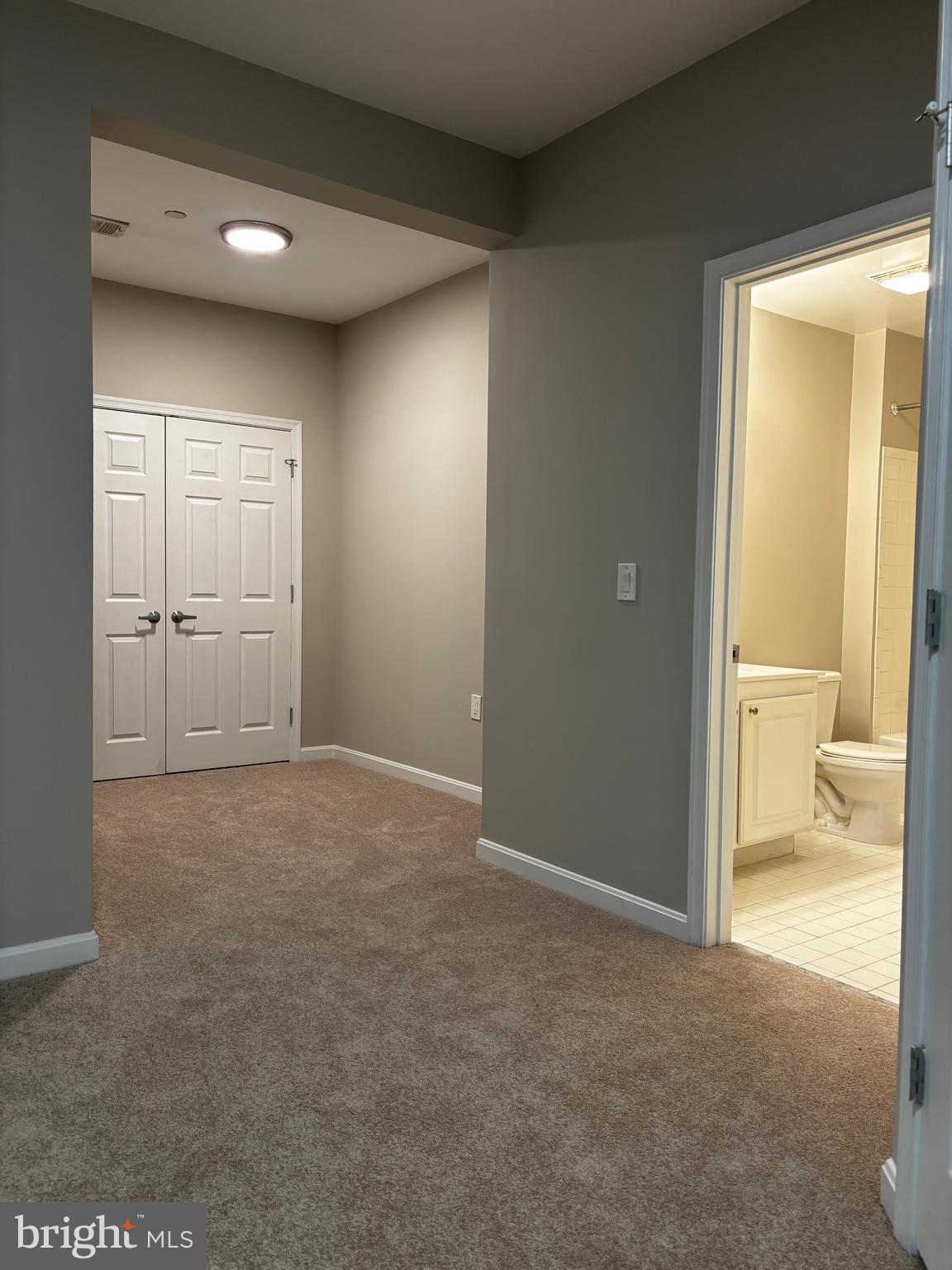PIERSIDE AT HARBORVIEW - Residential