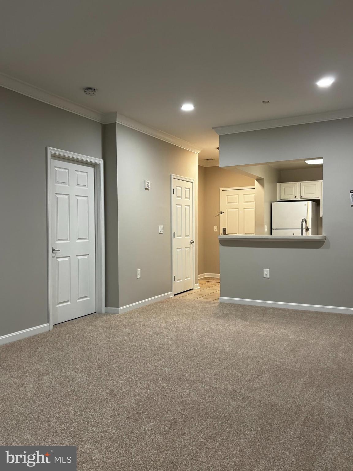 PIERSIDE AT HARBORVIEW - Residential