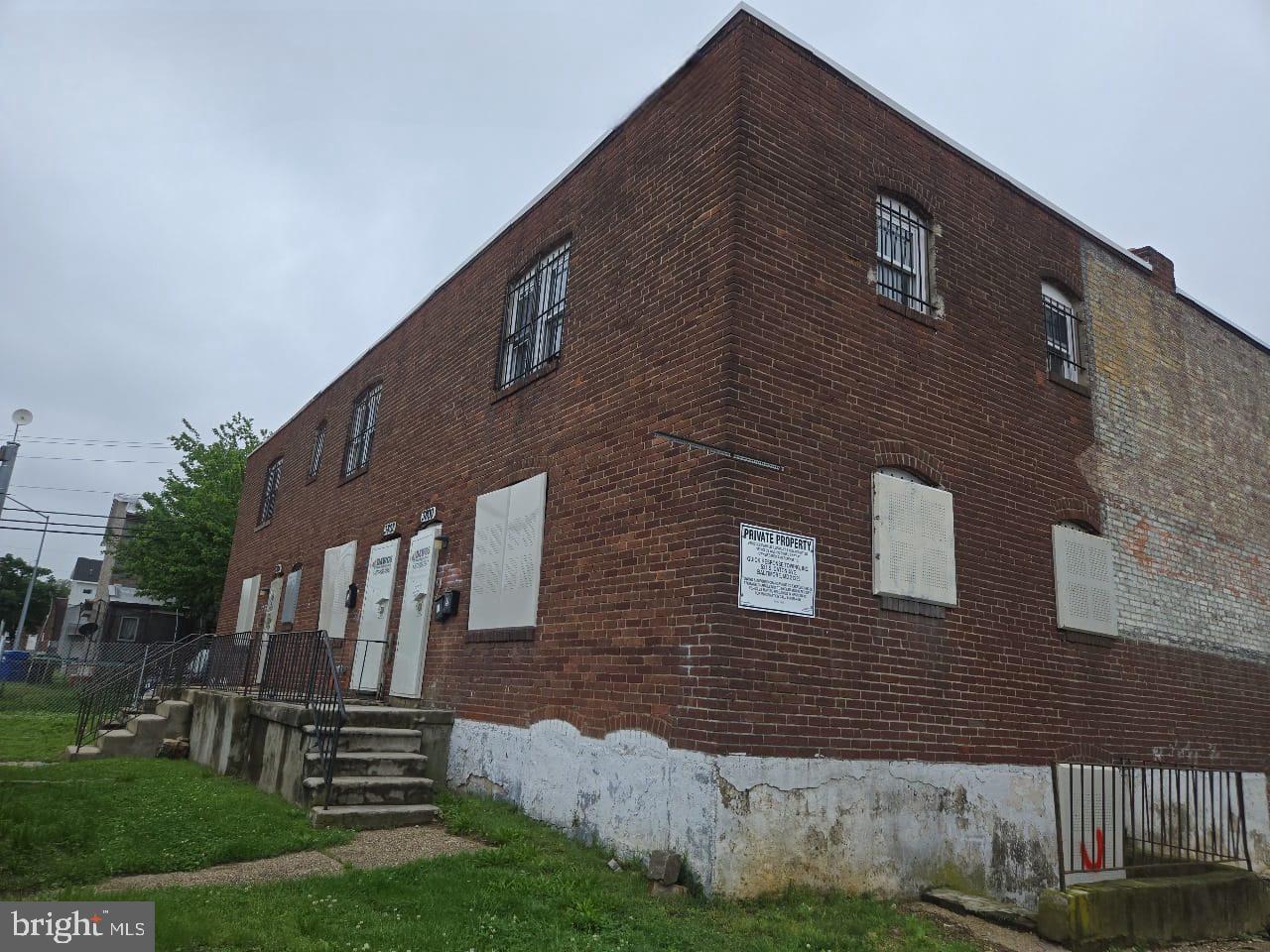 This is a two-unit property. There are two bedrooms and one bath in each unit. You could live in one unit and rent the other. It needs some work, but the property has potential. Bring a flashlight. It is sold as is. Don't miss out on this opportunity! Schedule a viewing today! This property is eligible under the First Look Period, which expires after 30 full days on the market. No investor offers will be reviewed until the First Look period expires. However, all offers can be submitted during the First Look period. Lots of potential; come and see it for yourself. This is an AS-IS sale. All information is believed to be accurate, but not guaranteed.
Professional pictures will be forthcoming.