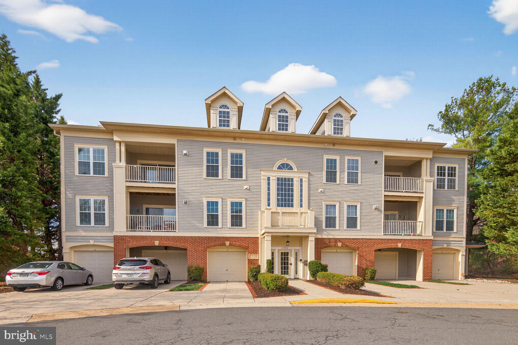 WESTBROOK COURT - Residential