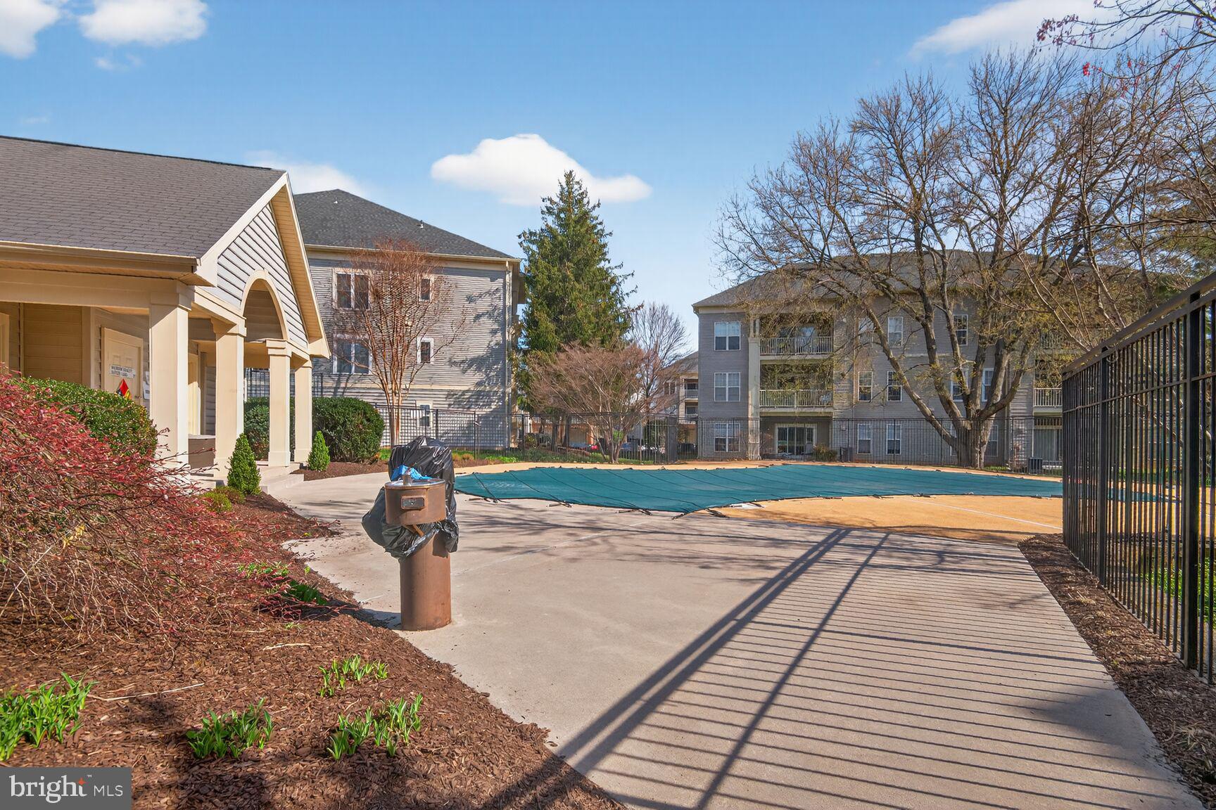 WESTBROOK COURT - Residential